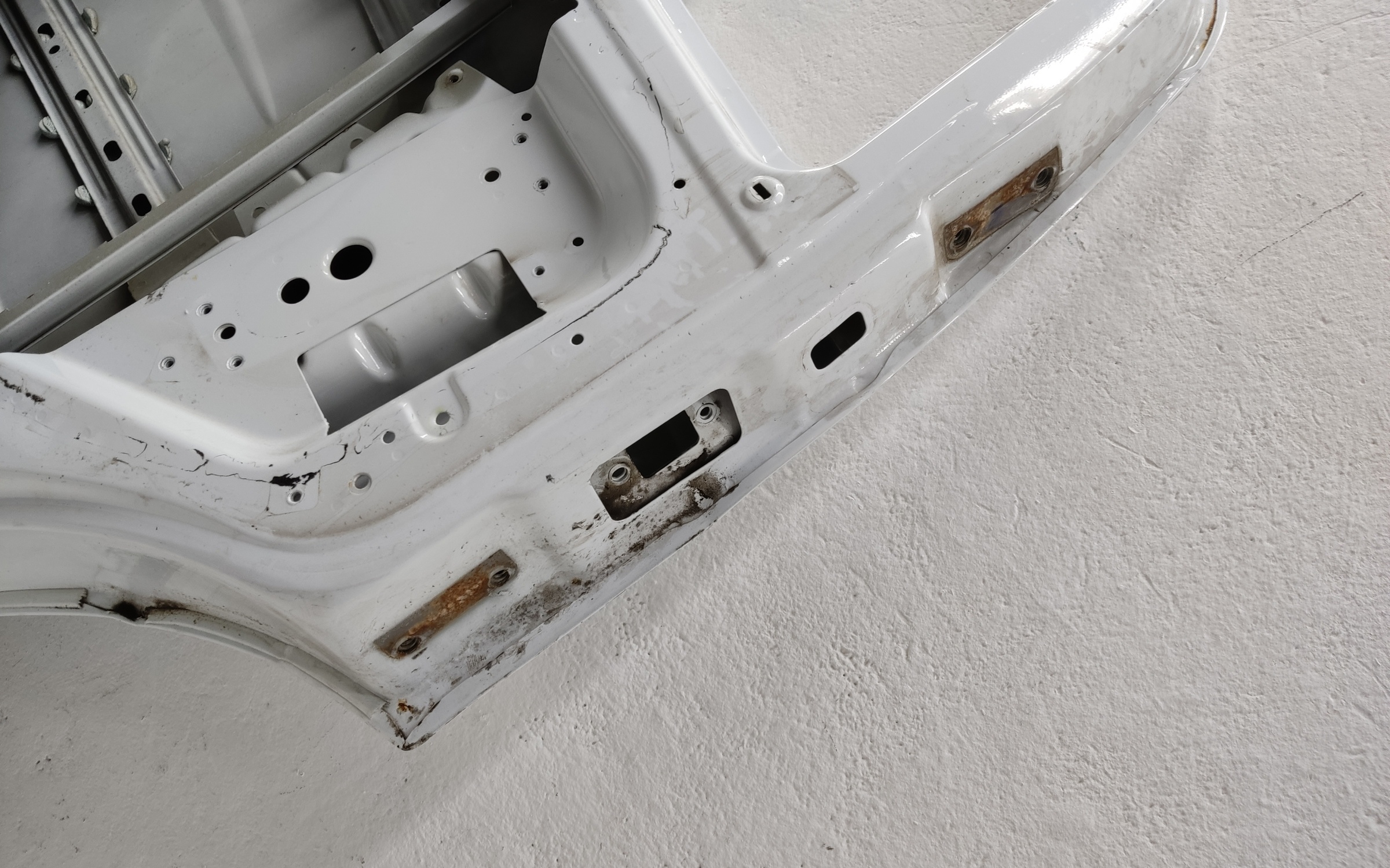 Дверь передняя левая Sollers Atlant