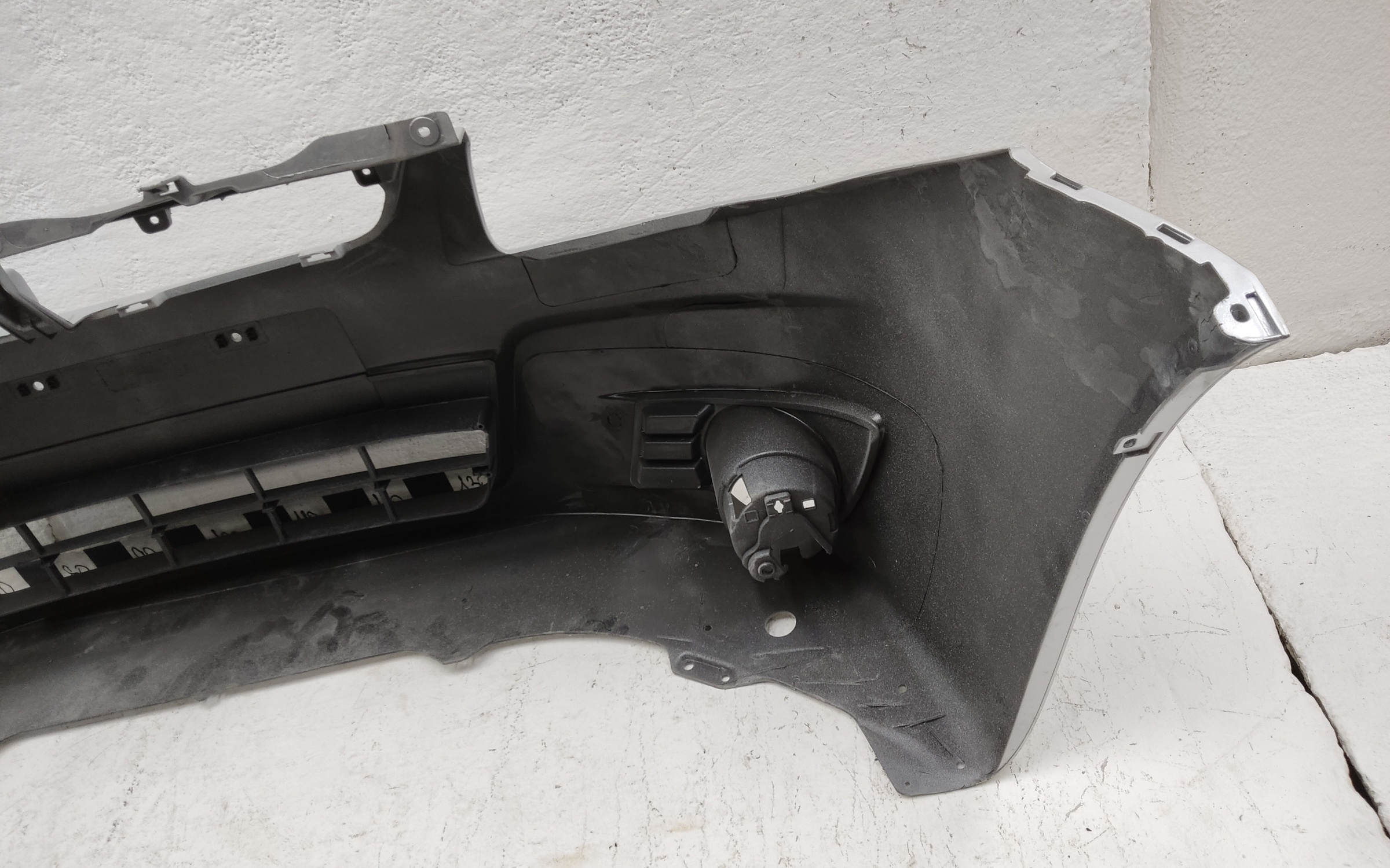 Бампер передний Suzuki SX4 1 Япония