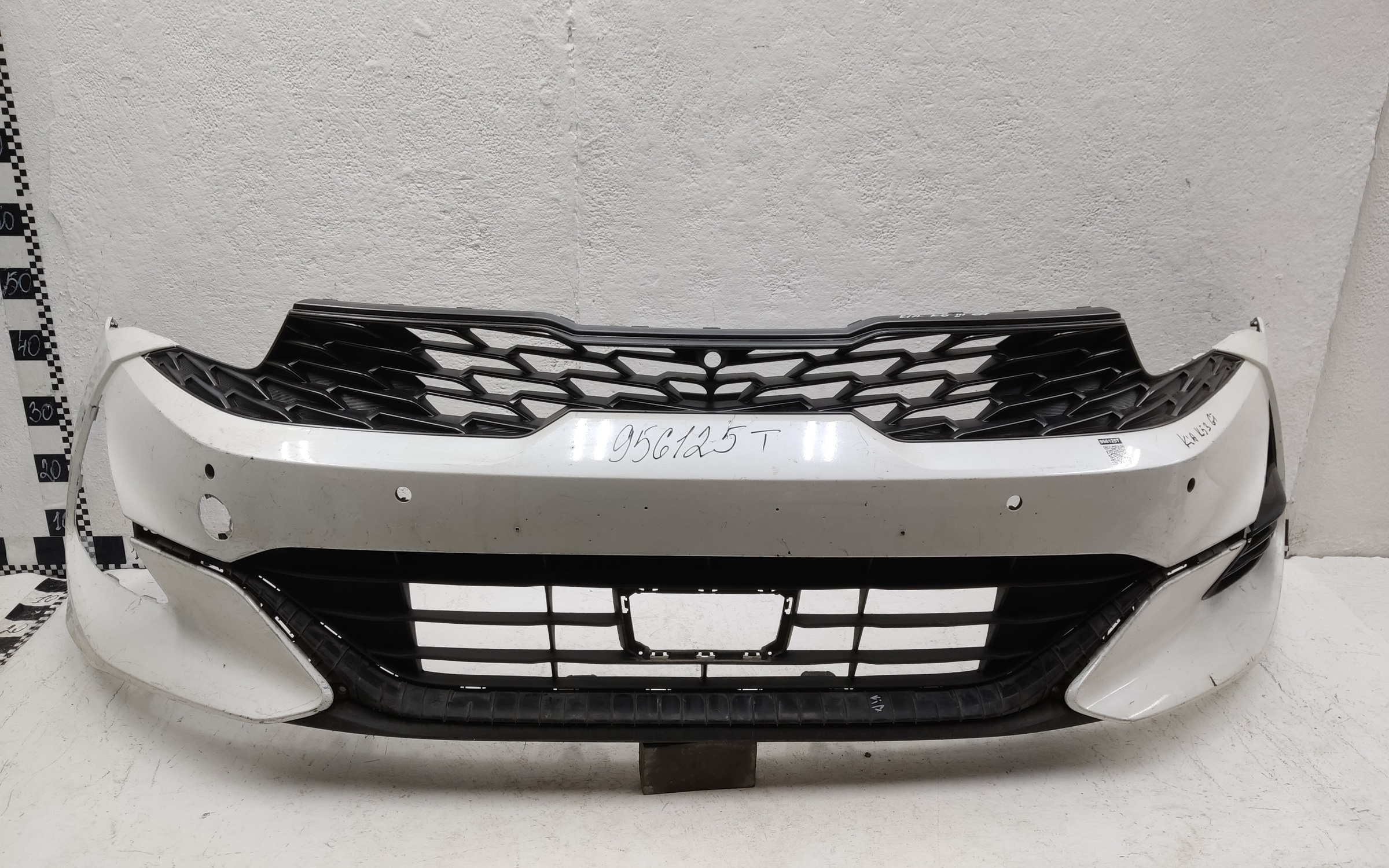 Бампер передний Kia K5 3