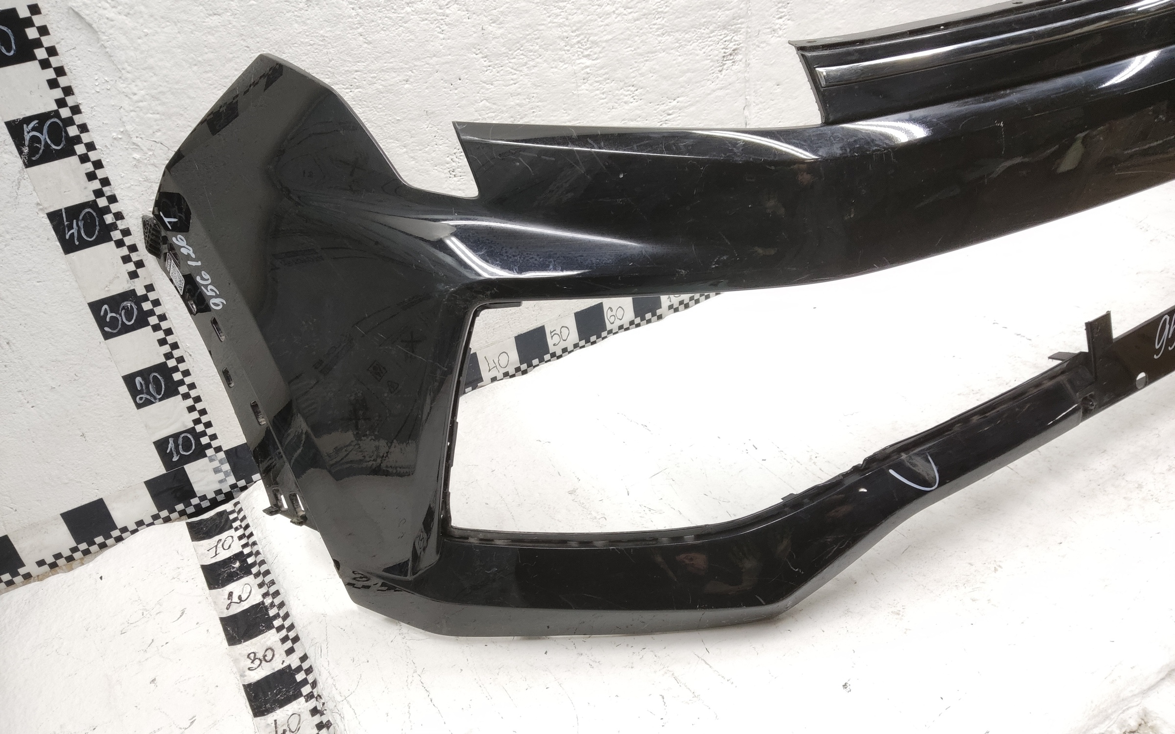 Бампер передний Москвич 3