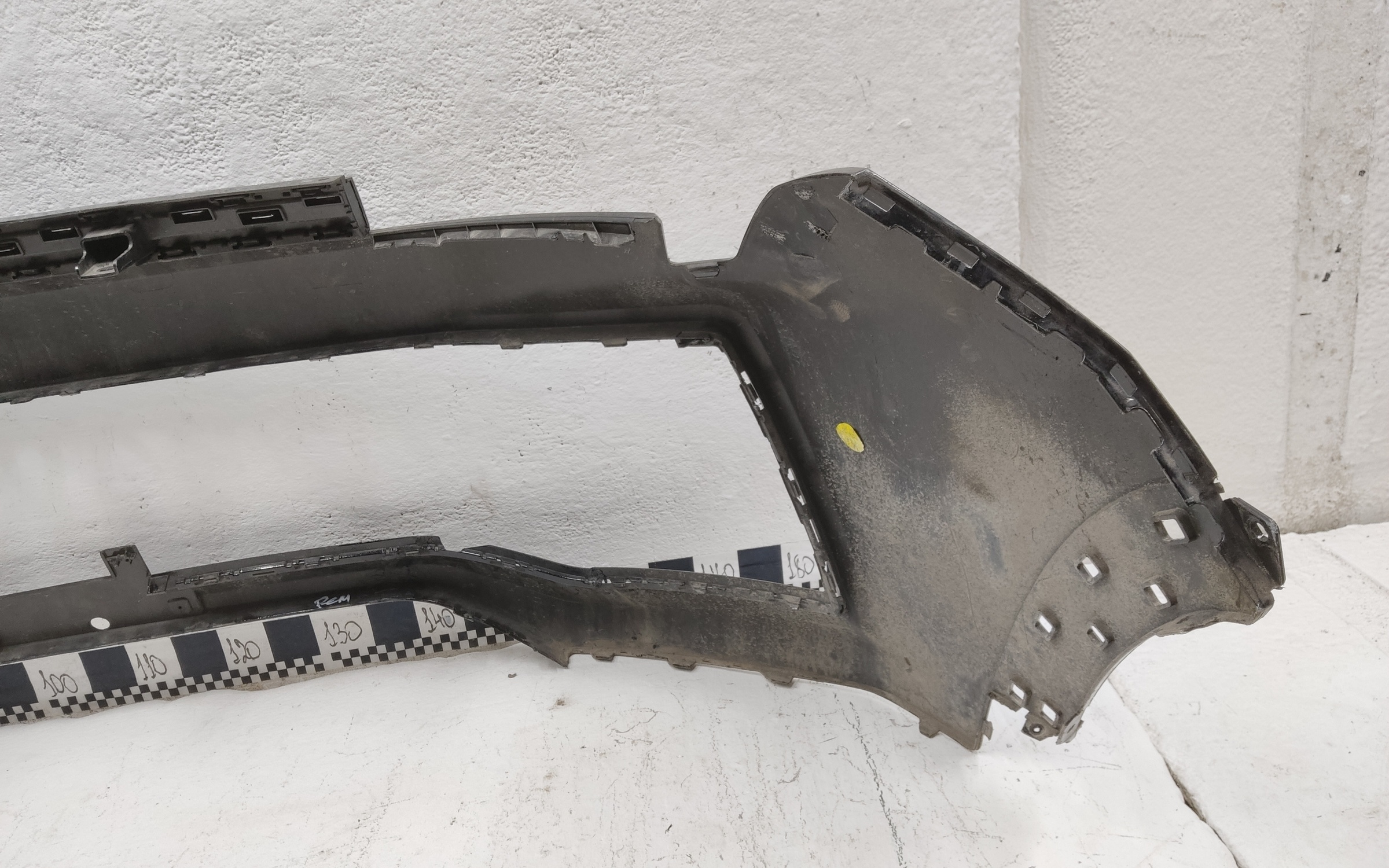 Бампер передний Москвич 3