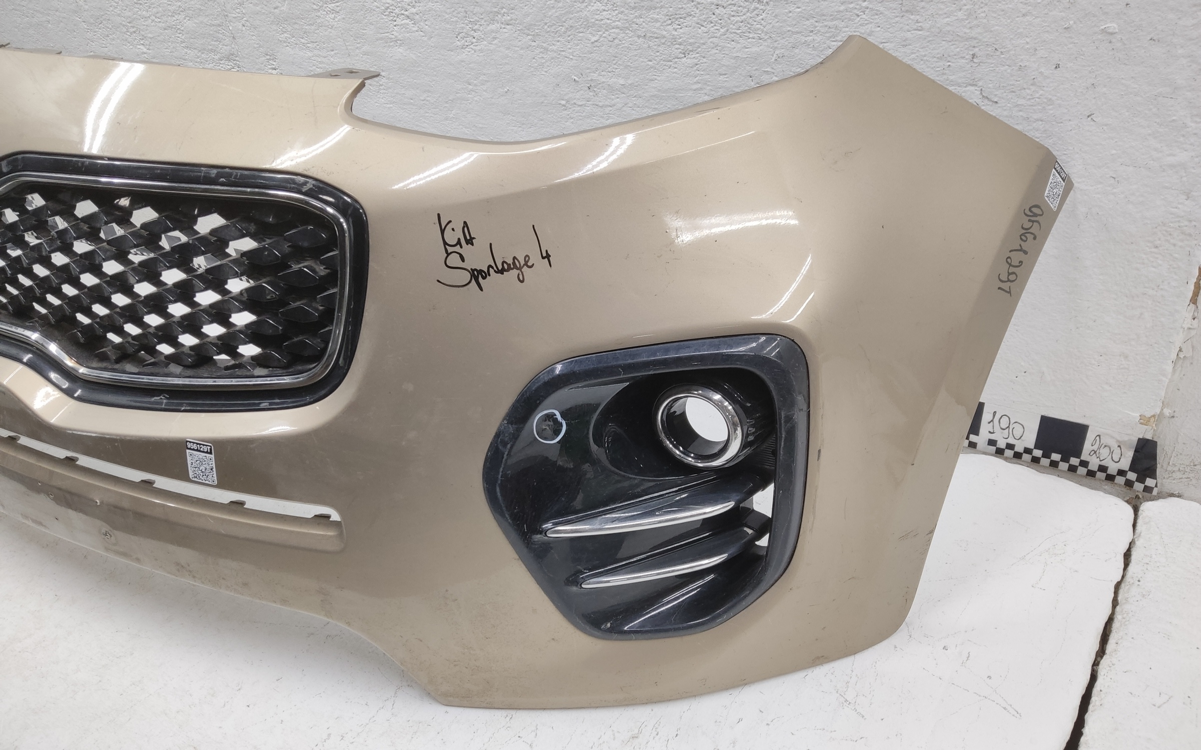 Бампер передний Kia Sportage 4