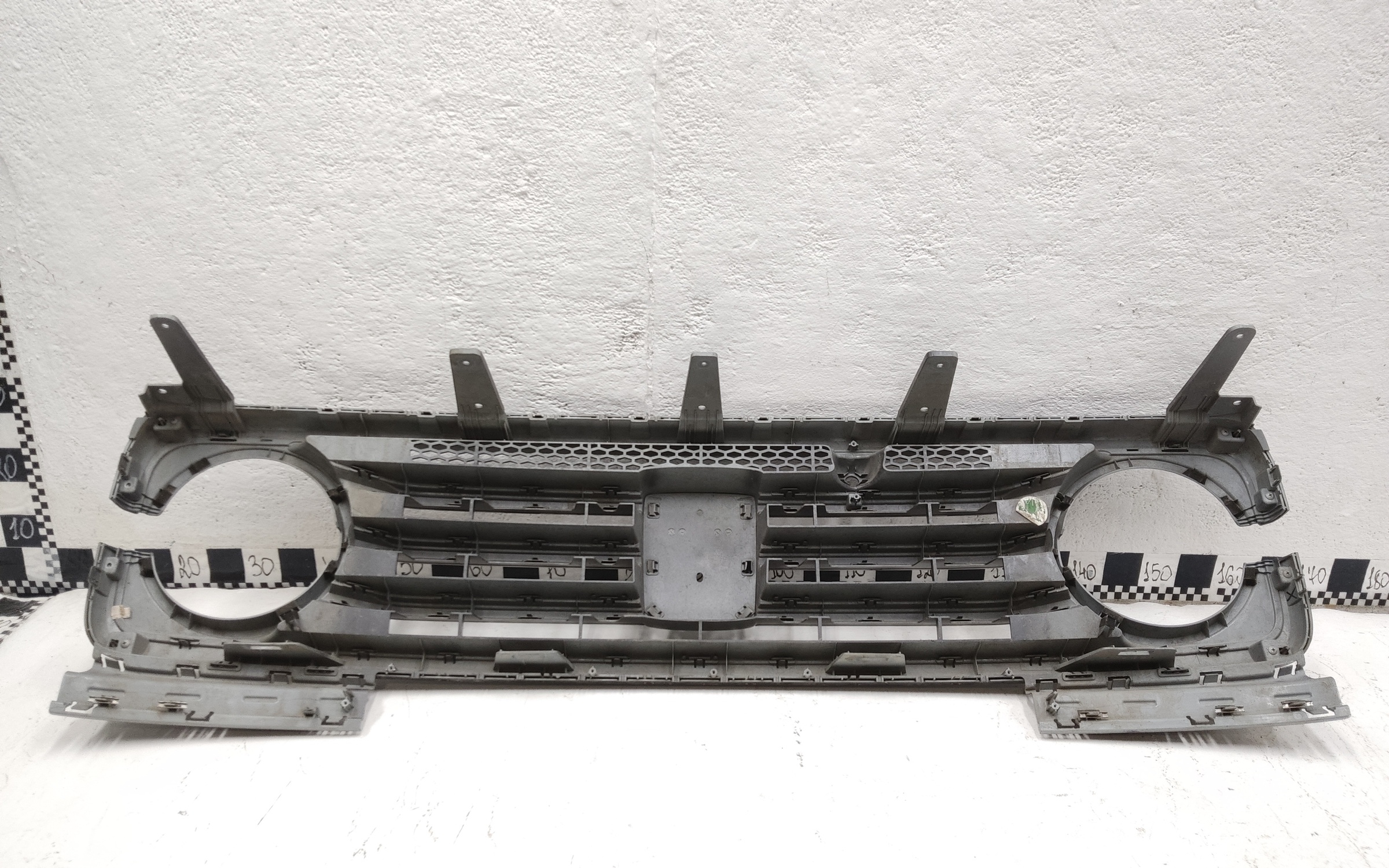 Решетка радиатора Tank 300