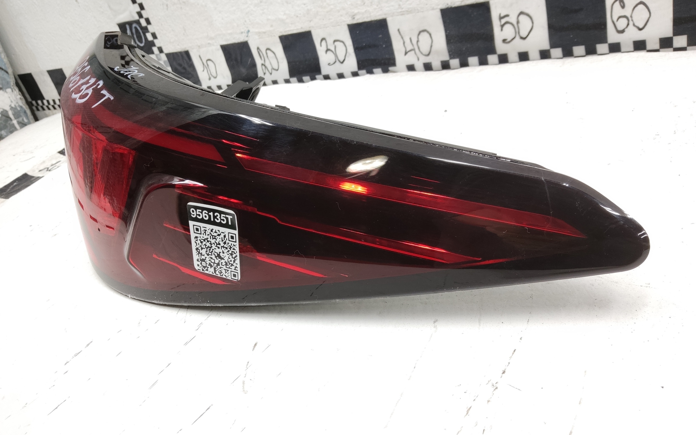 Фонарь задний правый наружный Jac JS6 LED