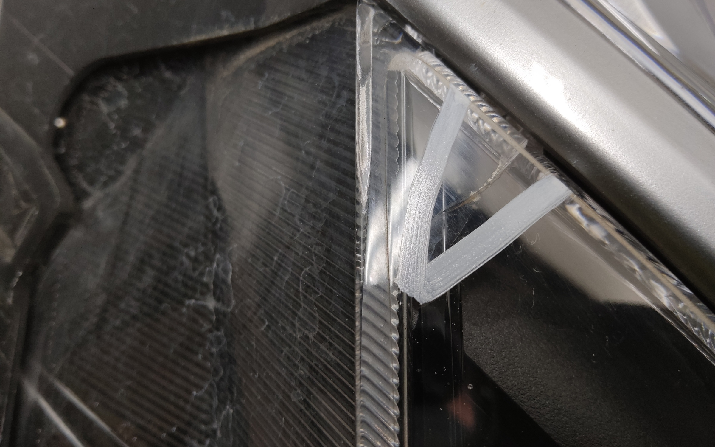 Фара передняя правая Kia Seltos галоген линза без ДХО