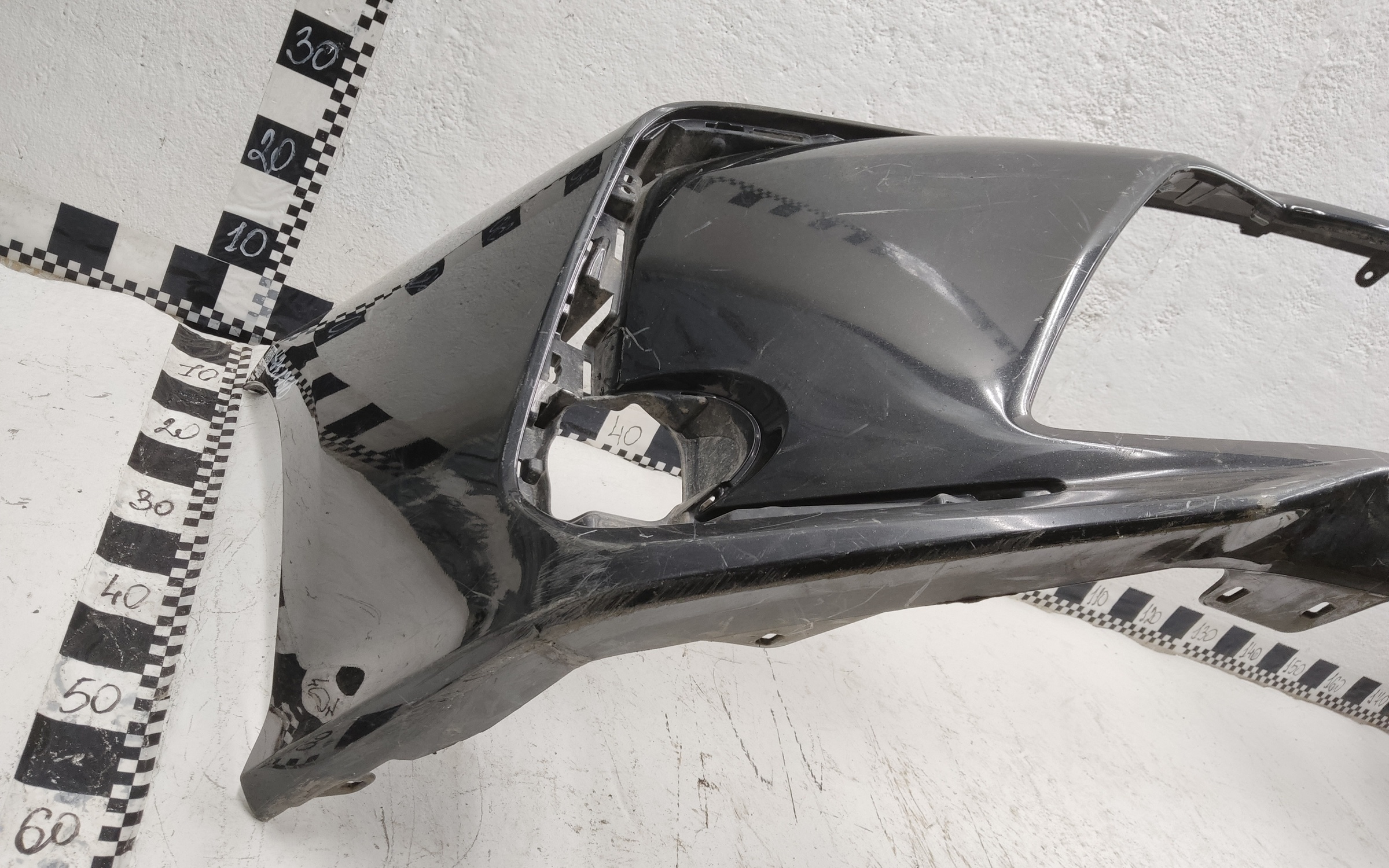 Бампер передний Toyota Corolla E210