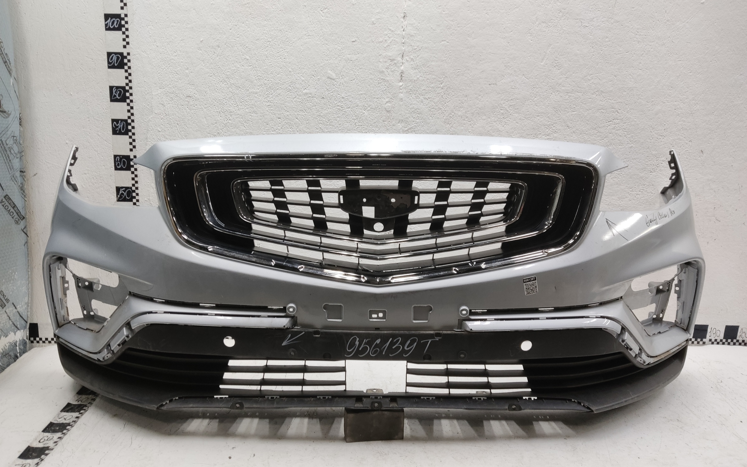 Бампер передний Geely Atlas Pro