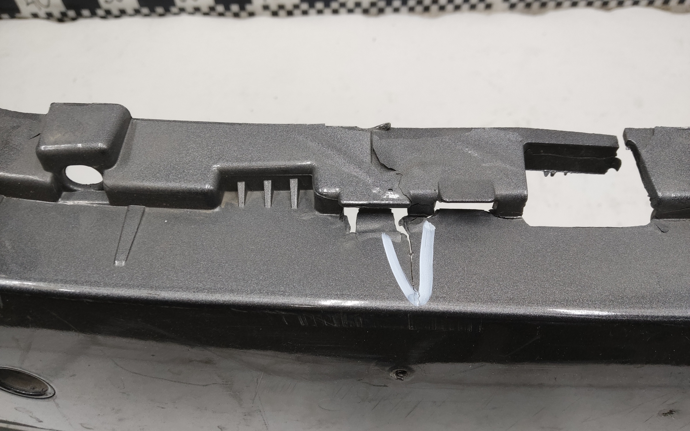 Бампер передний Hyundai Santa Fe 4