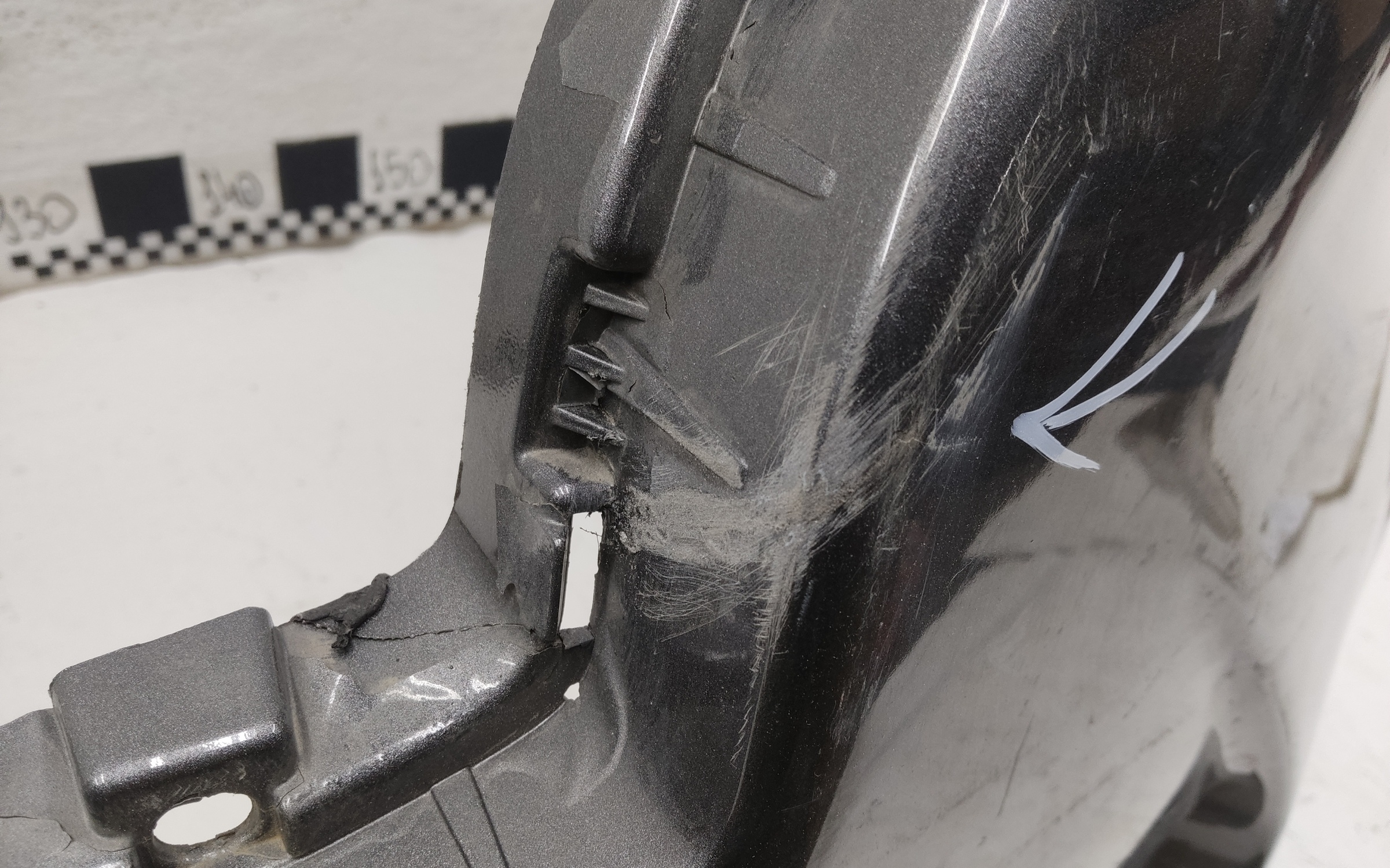 Бампер передний Hyundai Santa Fe 4