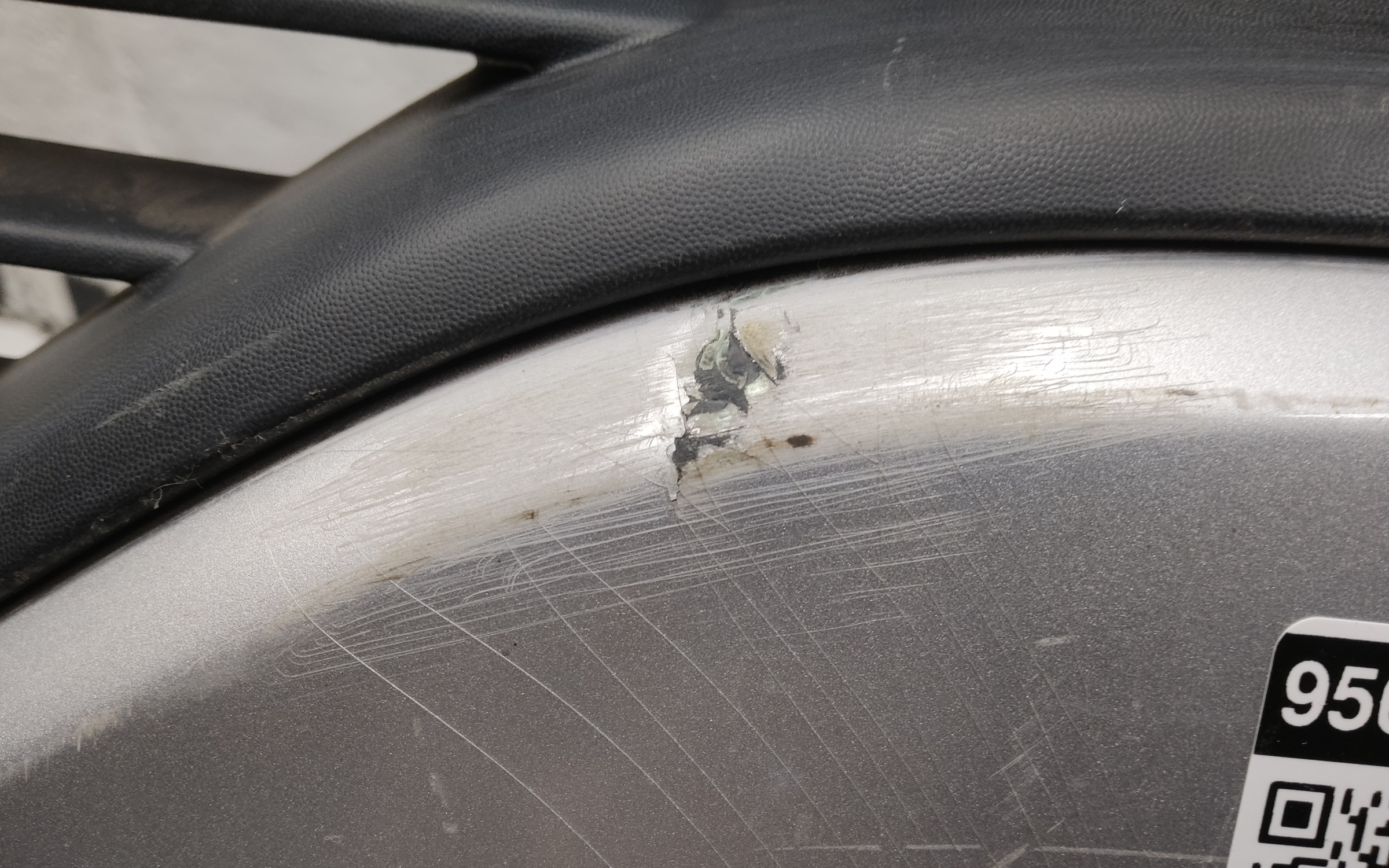 Бампер передний Renault Logan 2