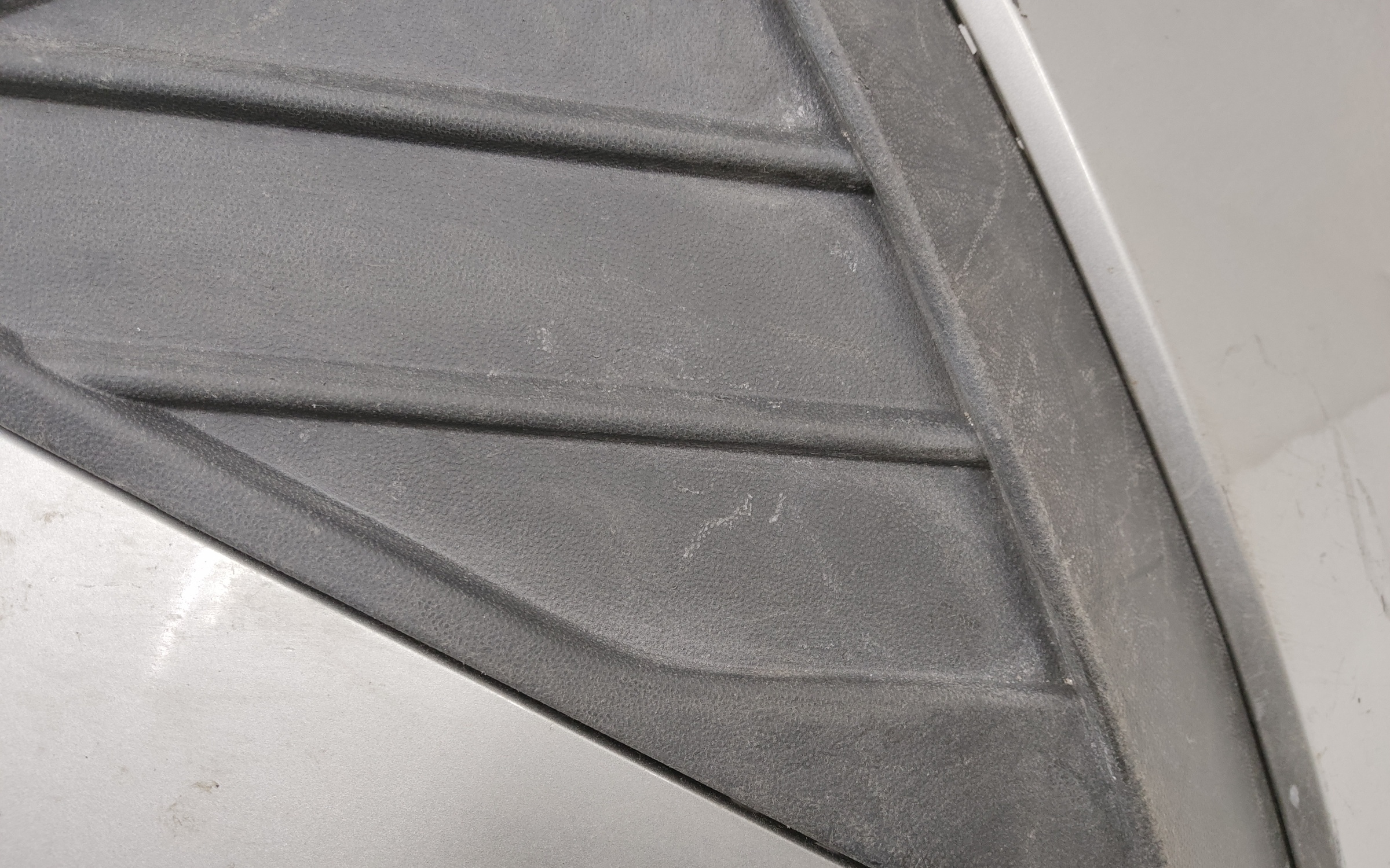 Бампер передний Volkswagen Polo 6 Liftback