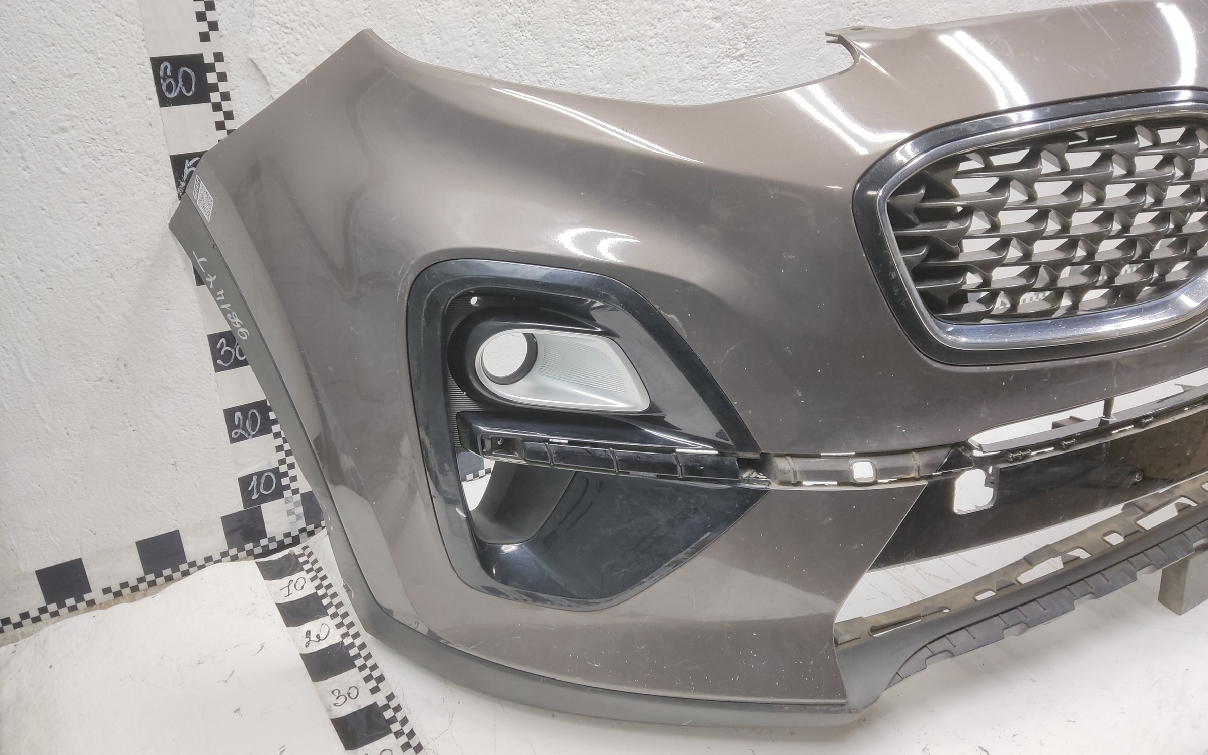 Бампер передний Kia Sportage 4 Restail