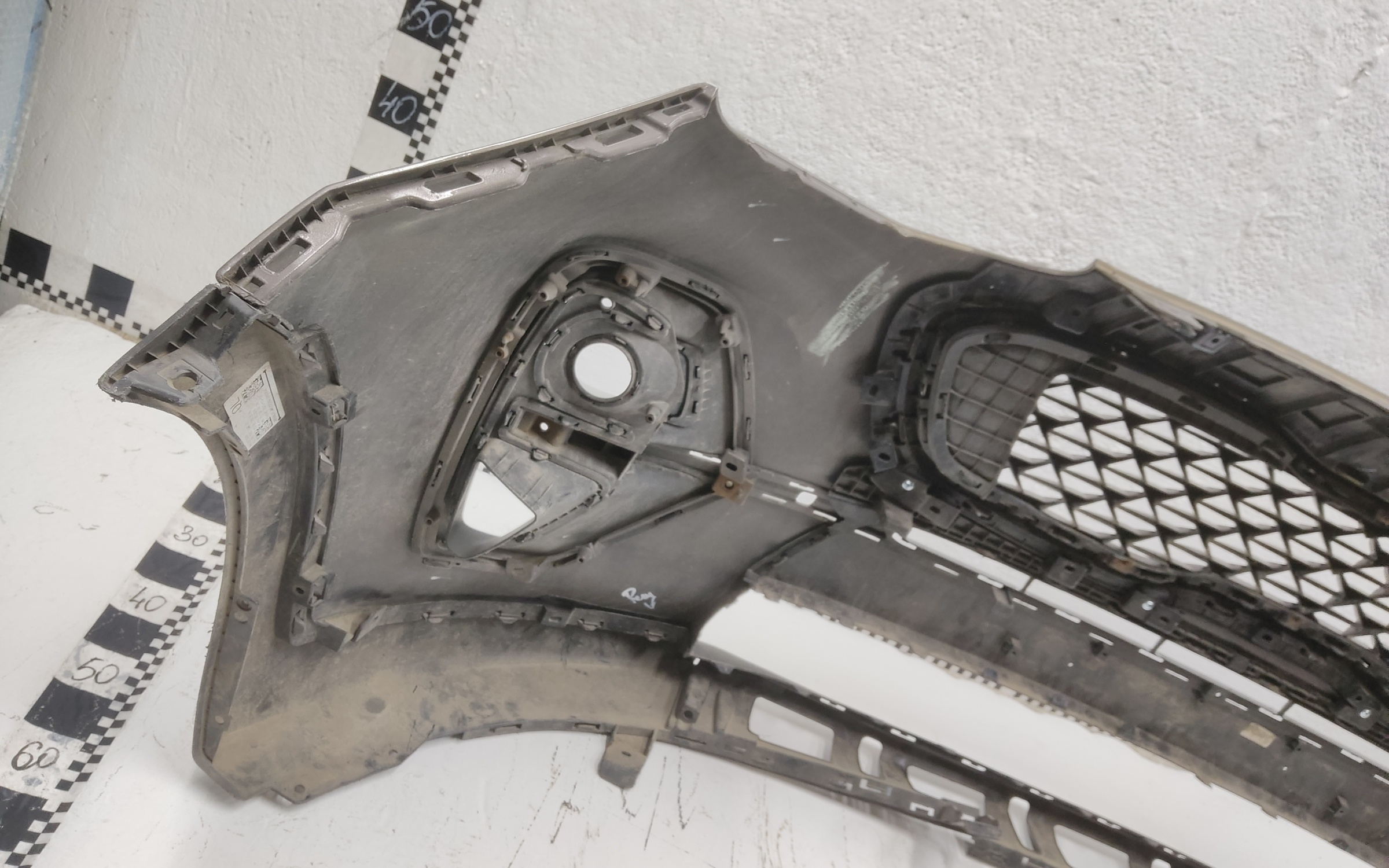 Бампер передний Kia Sportage 4 Restail