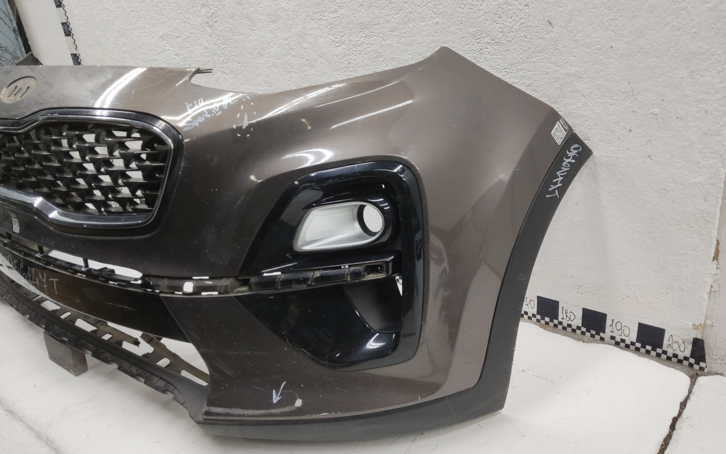 Бампер передний Kia Sportage 4 Restail