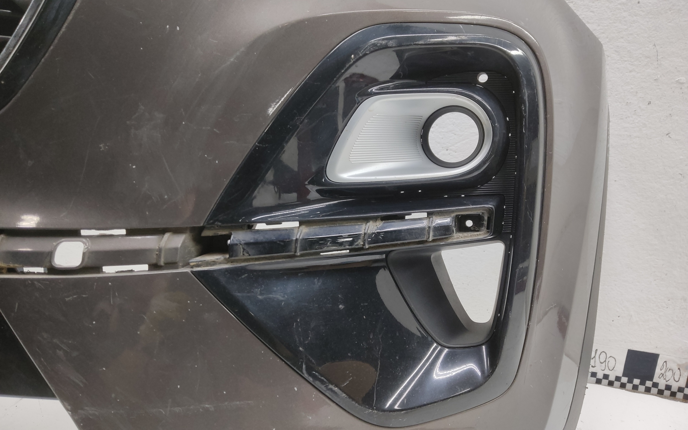 Бампер передний Kia Sportage 4 Restail