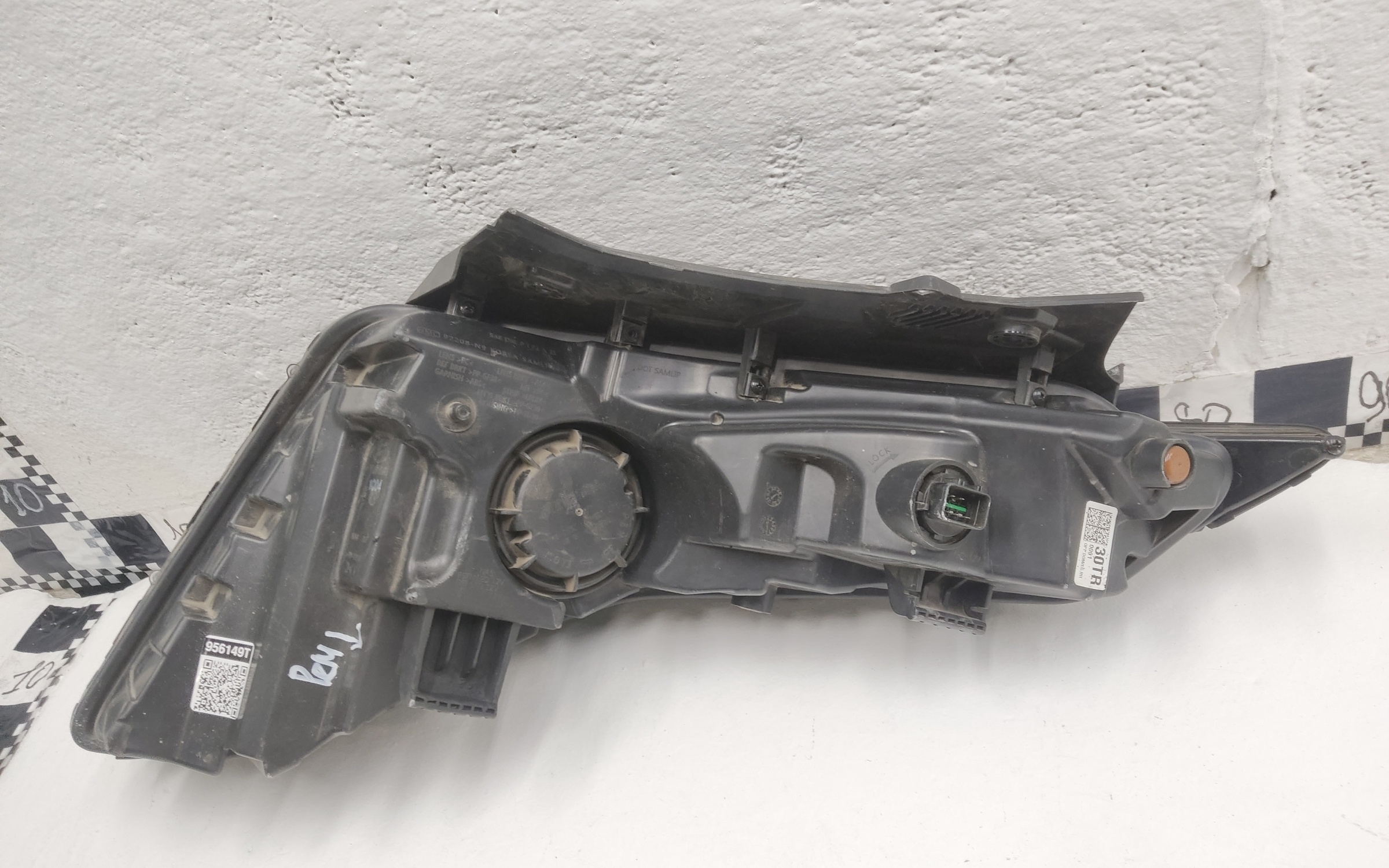 Фара ДХО передняя правая Hyundai Tucson 4 LED