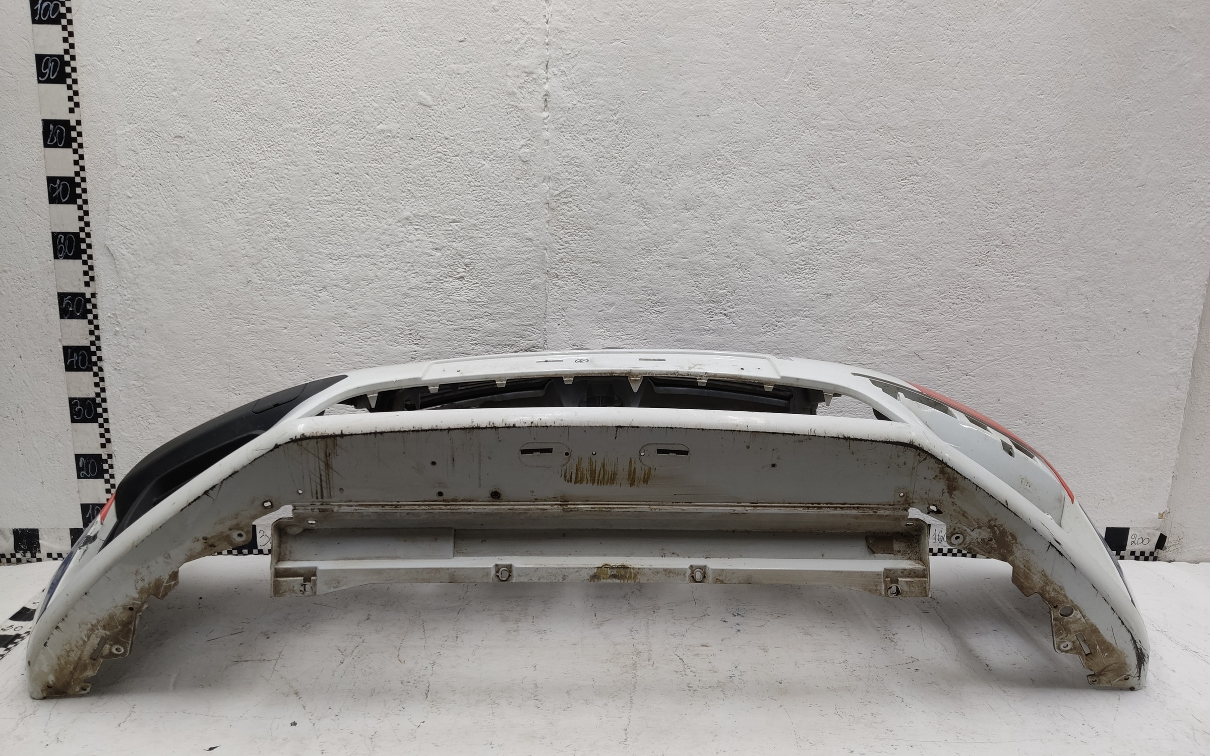 Бампер передний Renault Logan 2 Restail