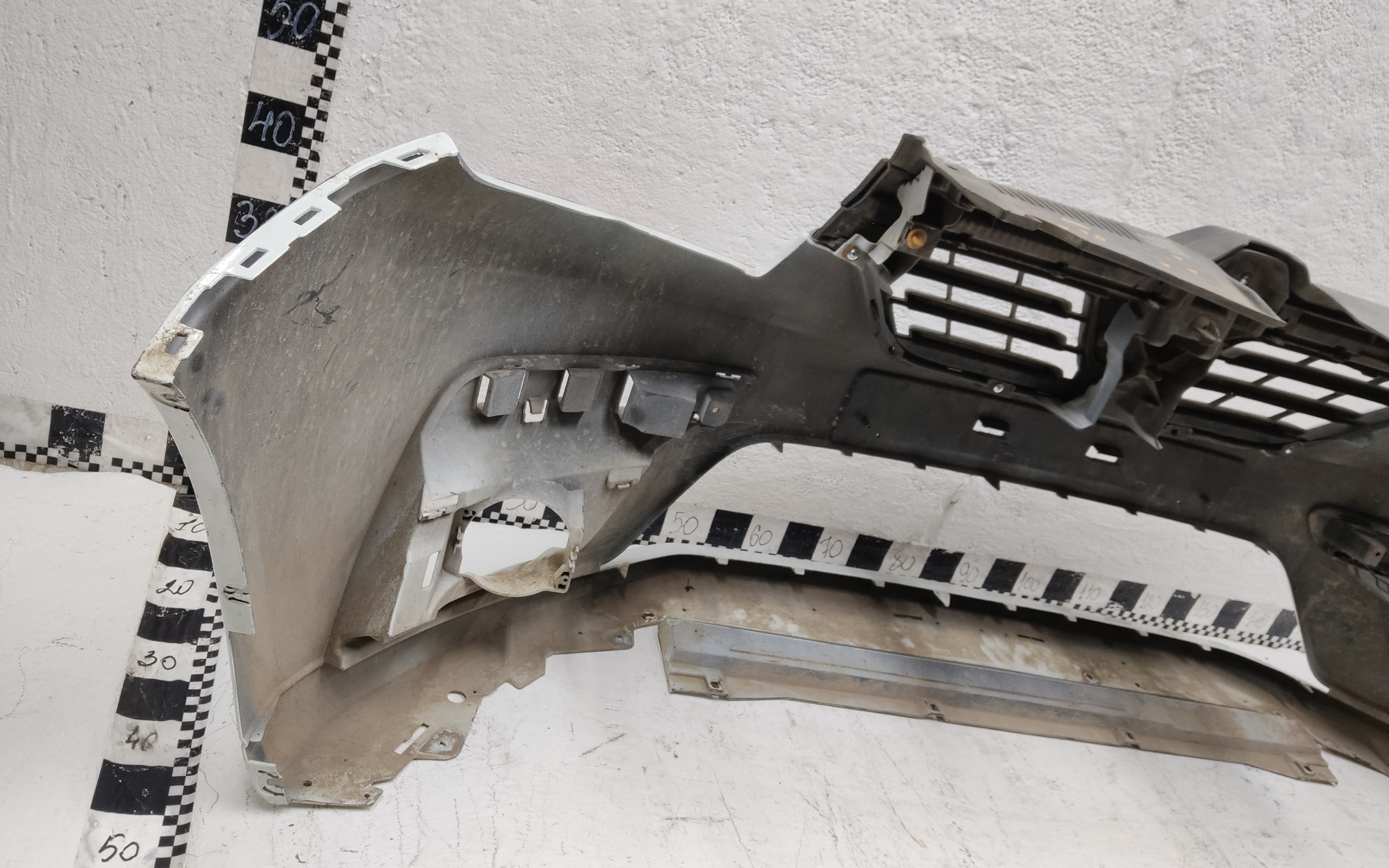 Бампер передний Renault Logan 2 Restail