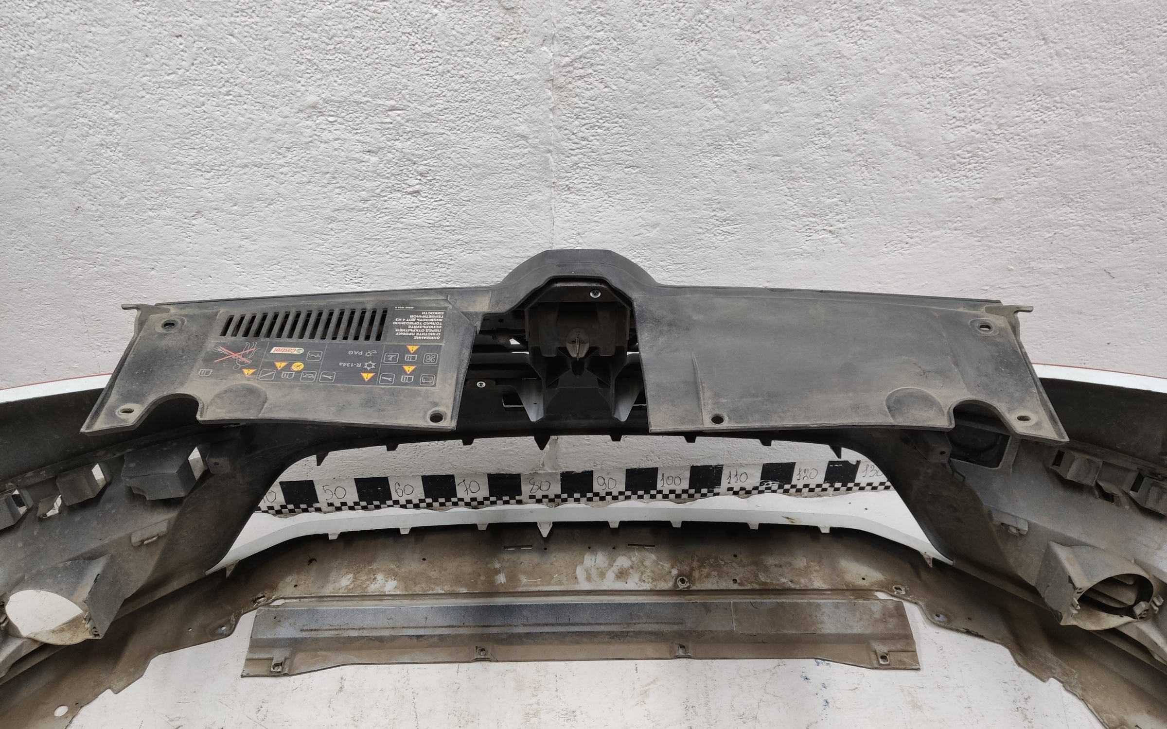 Бампер передний Renault Logan 2 Restail