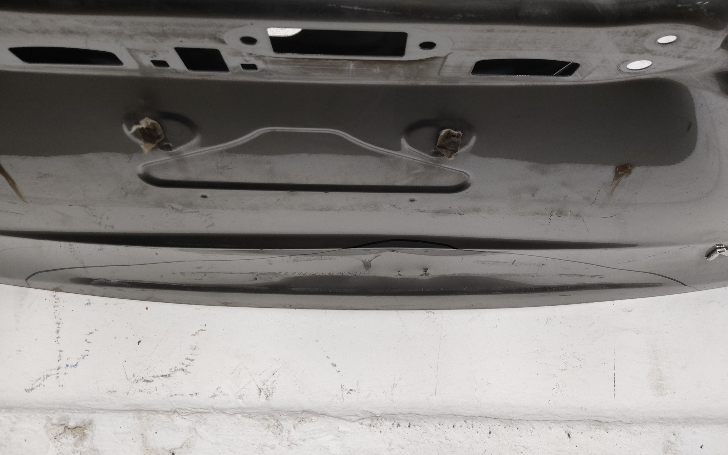 Крышка багажника Lexus NX