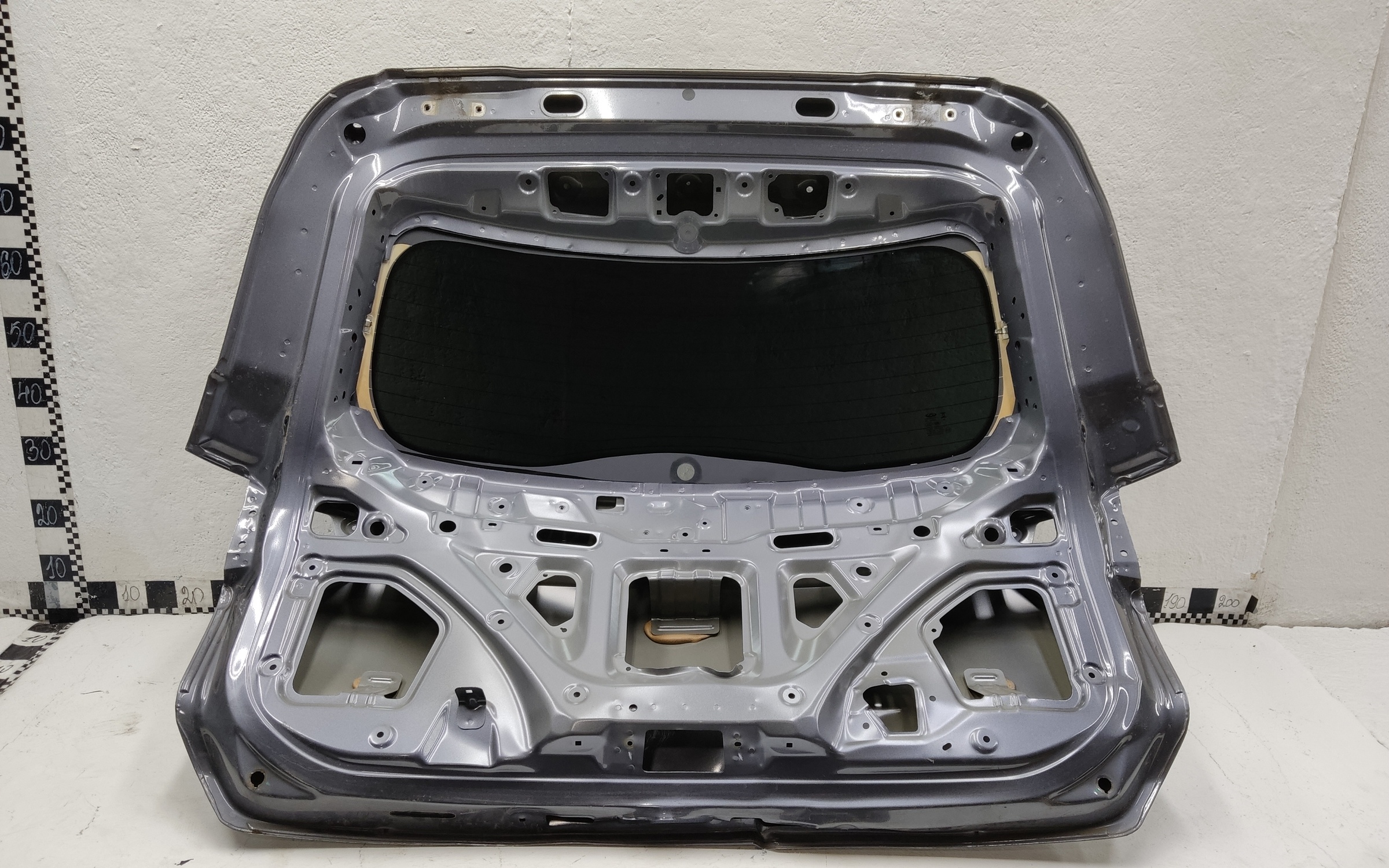 Стекло крышки багажника Chery Tiggo 7 Pro