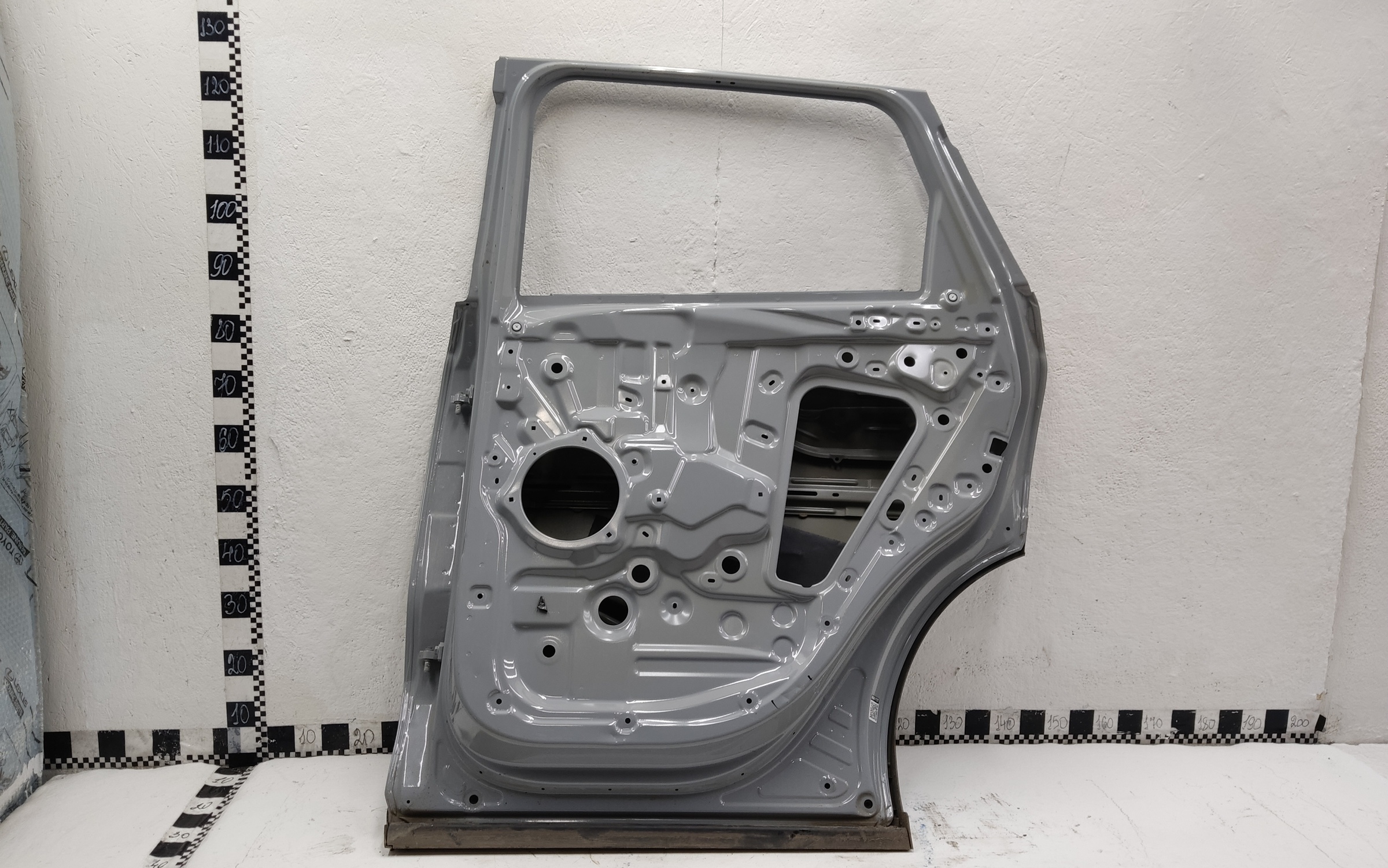 Дверь задняя правая Exeed RX