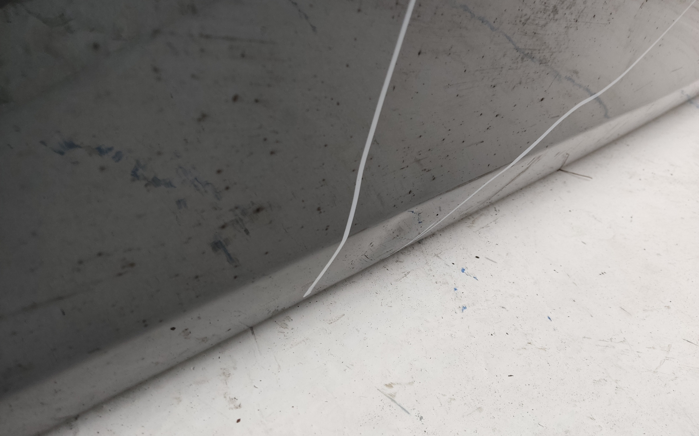 Дверь передняя левая Lada Vesta