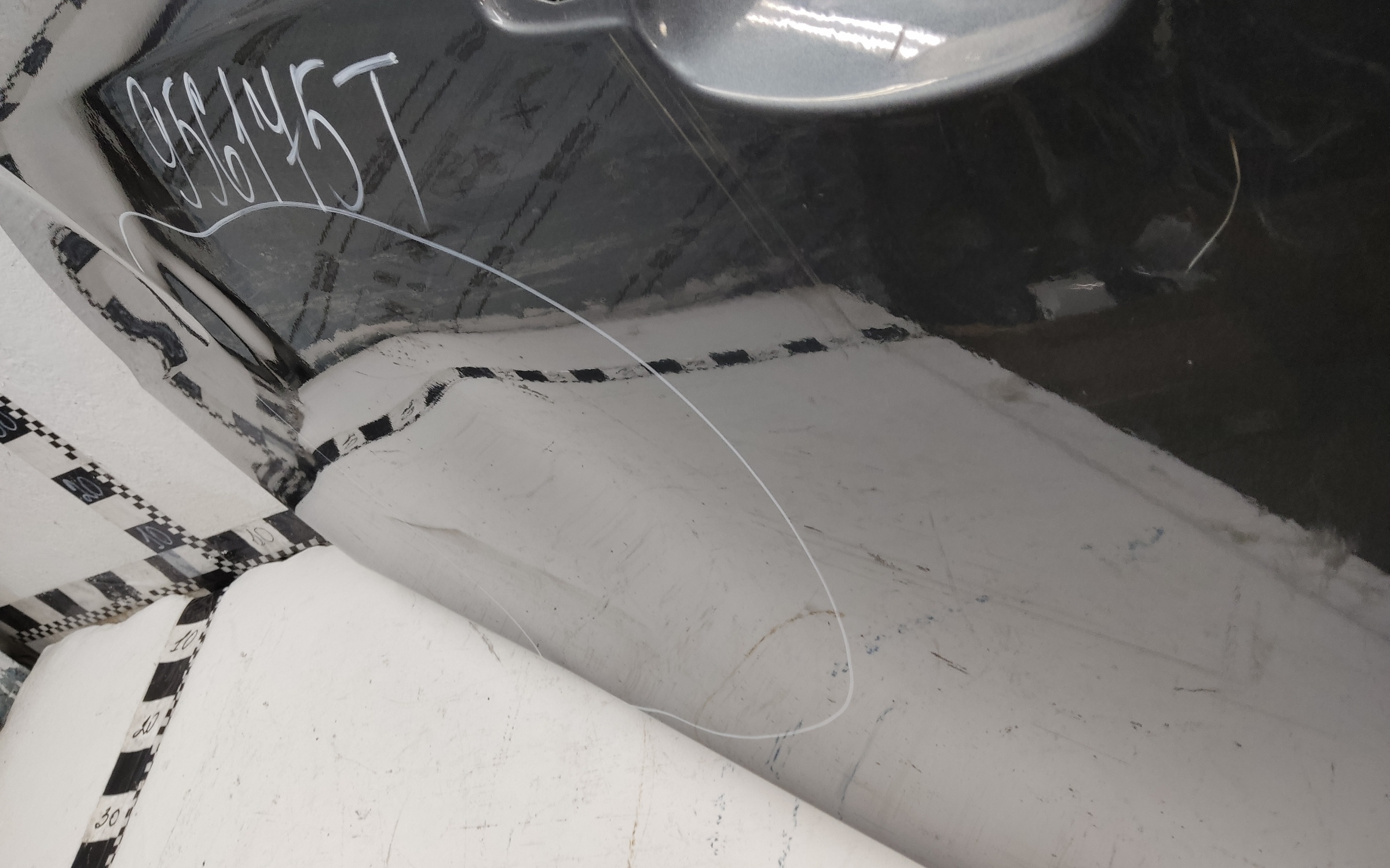 Дверь передняя левая Lada Vesta