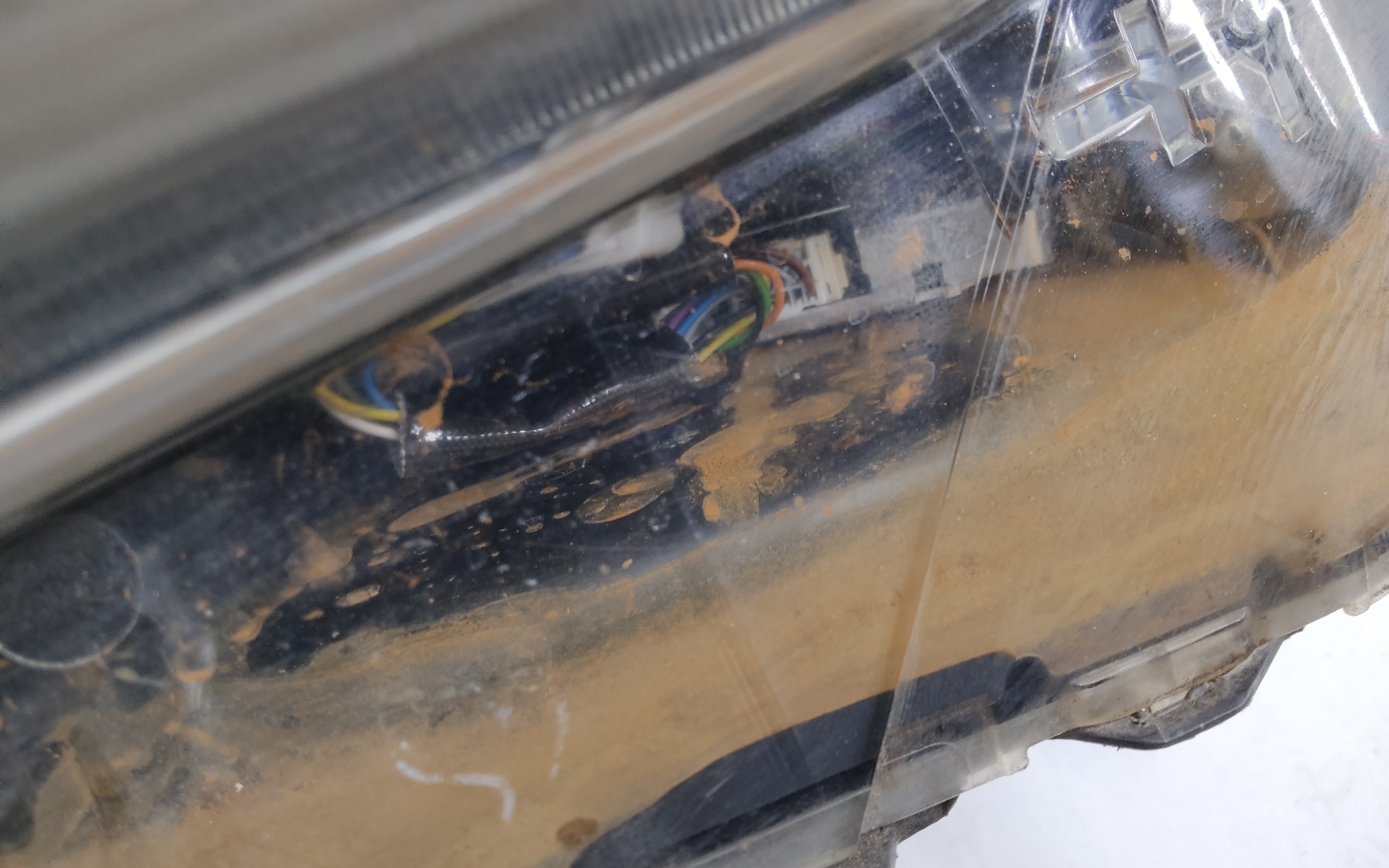 Фара передняя левая Nissan Qashqai 2 Restail LED