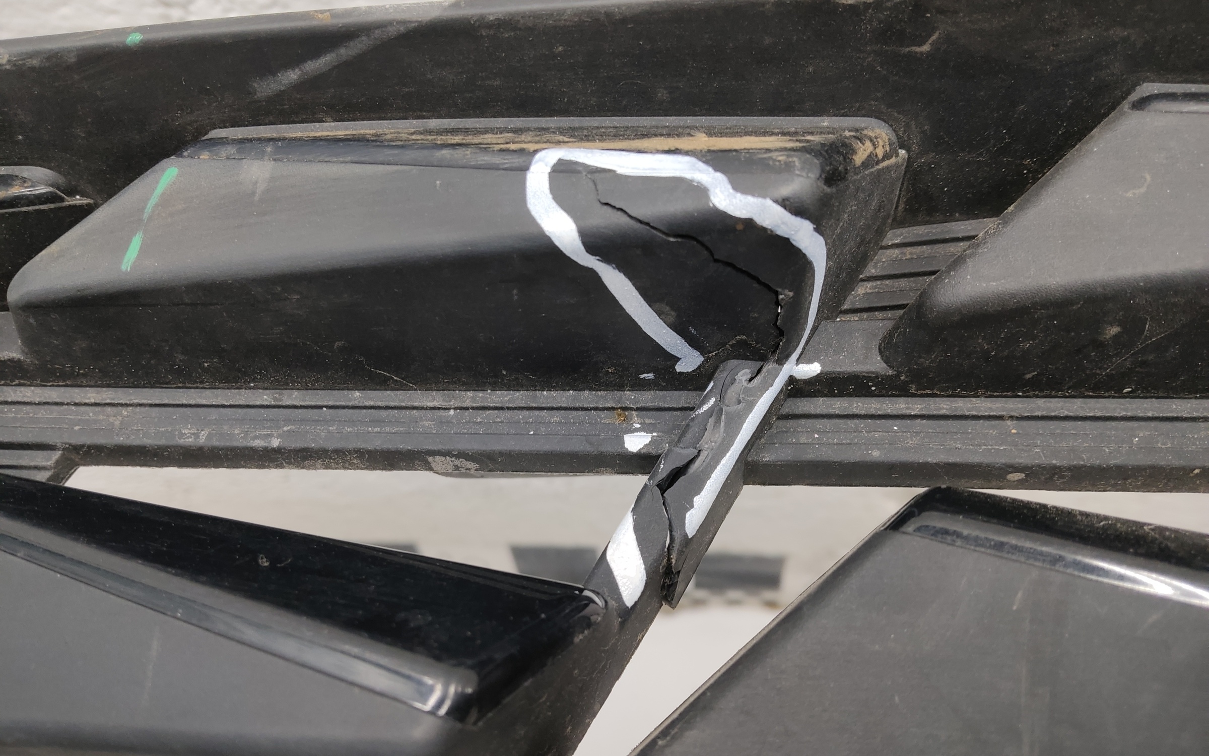 Бампер передний Geely Cityray