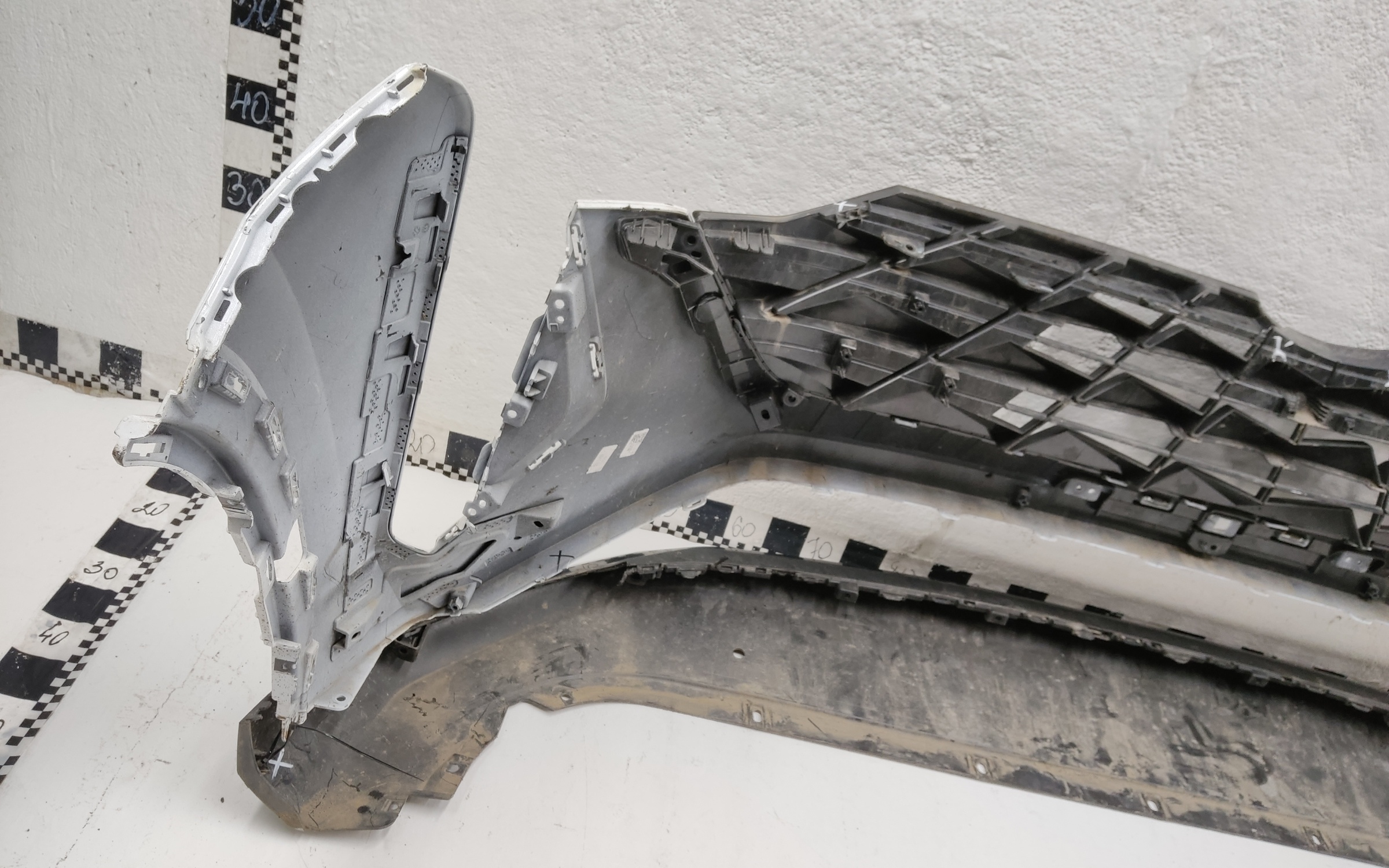 Бампер передний Geely Cityray