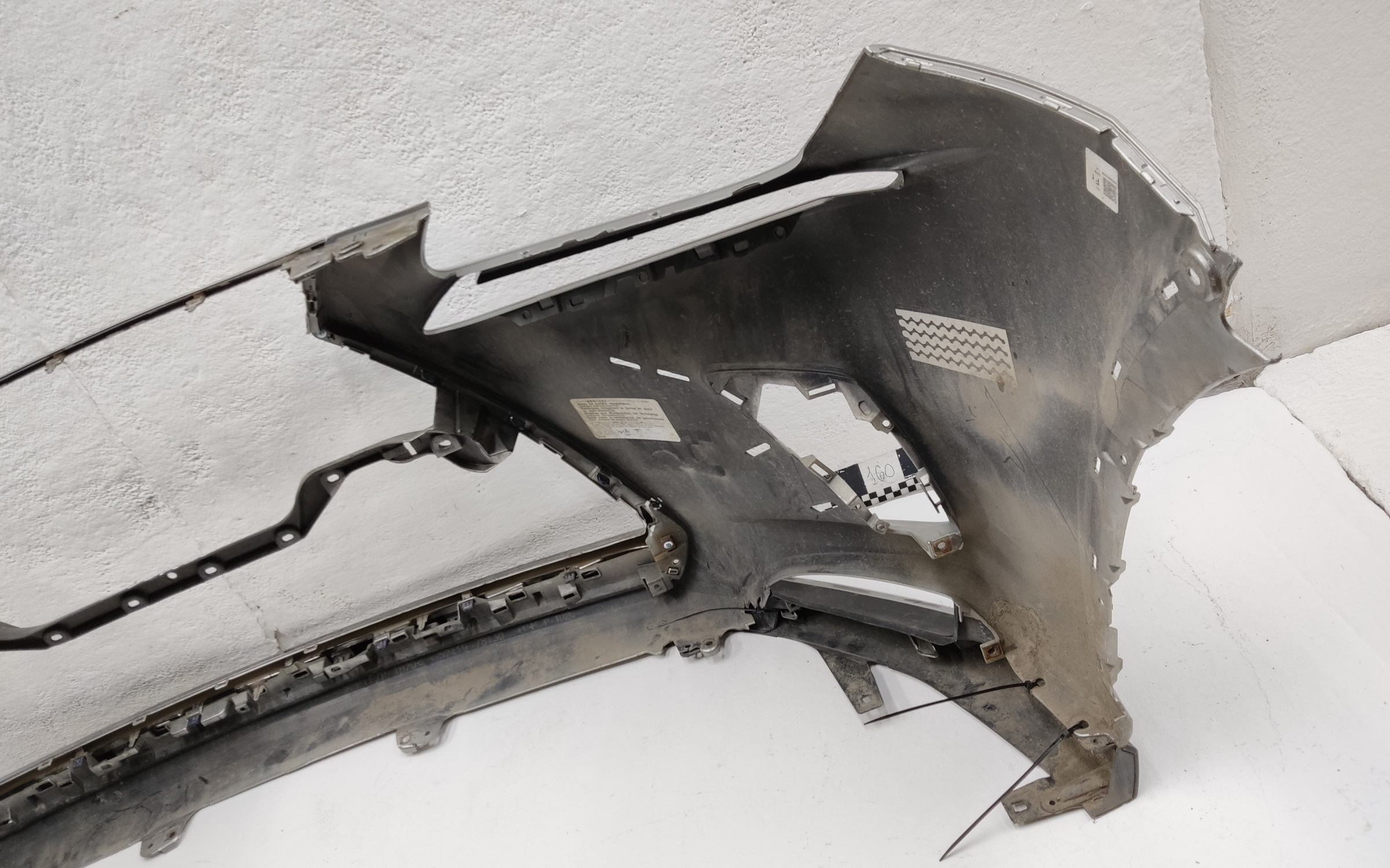 Бампер передний Lexus NX Restail