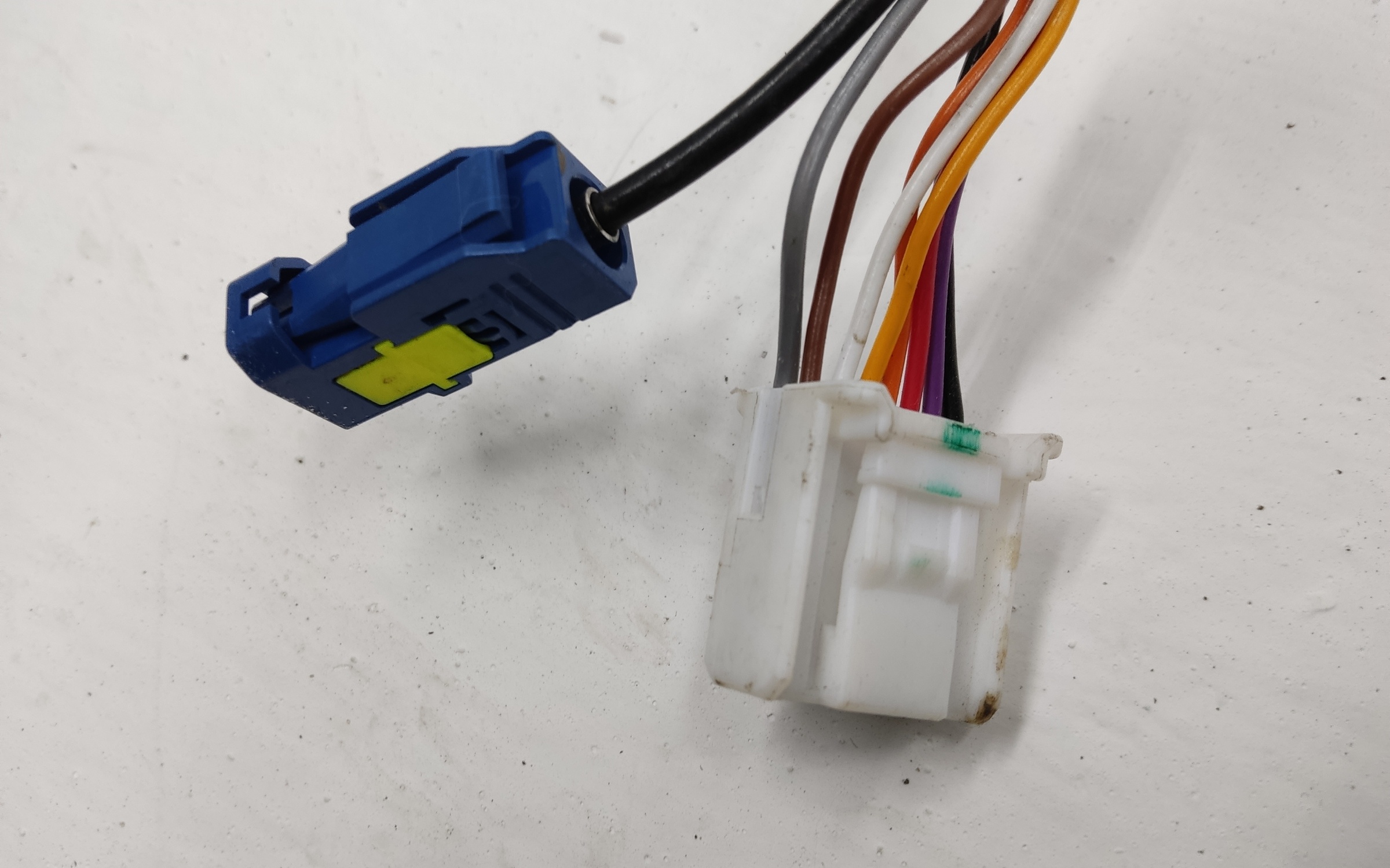 Зеркало правое Tank 300 8+1 контактов