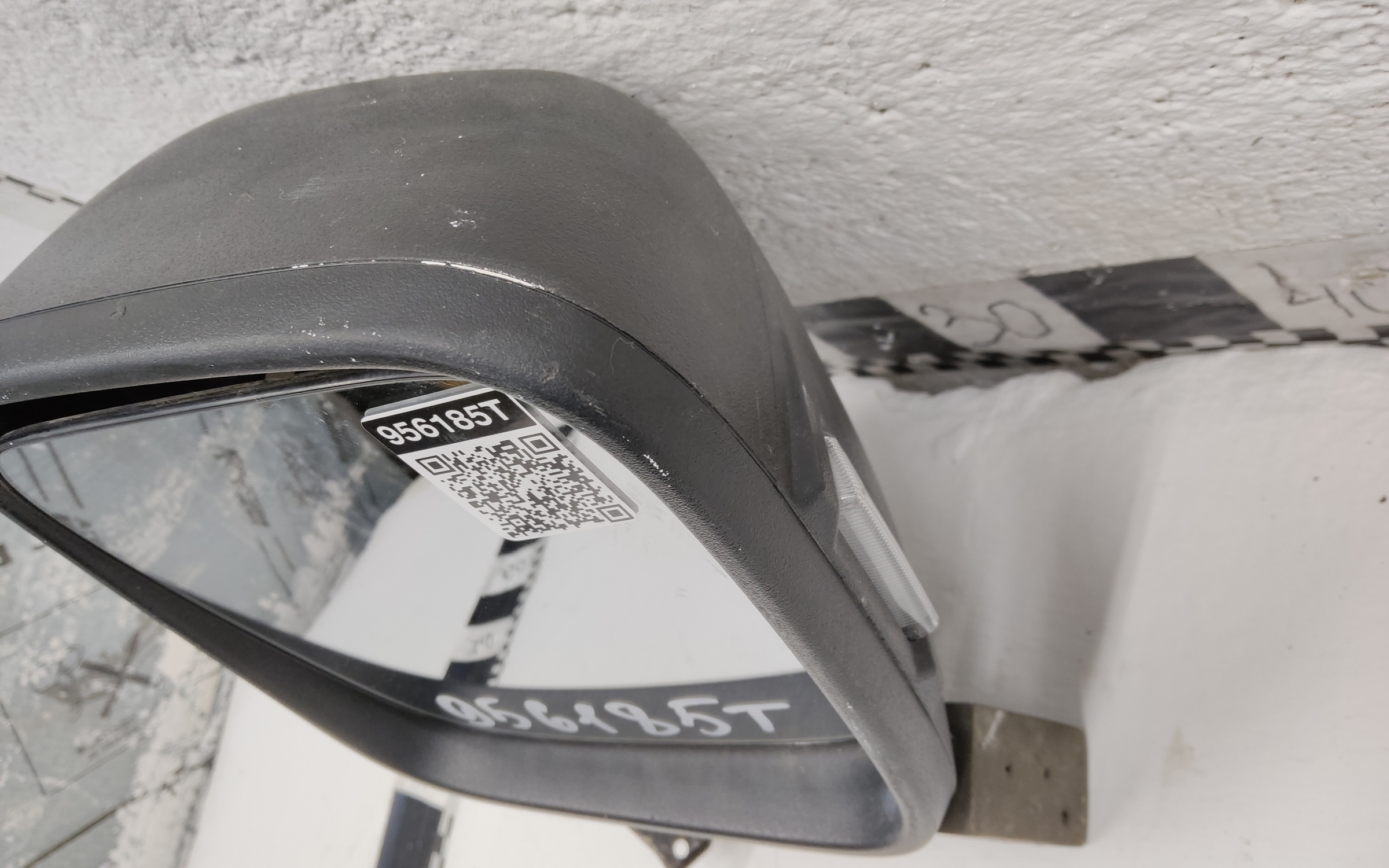 Зеркало правое Tank 300 8+1 контактов