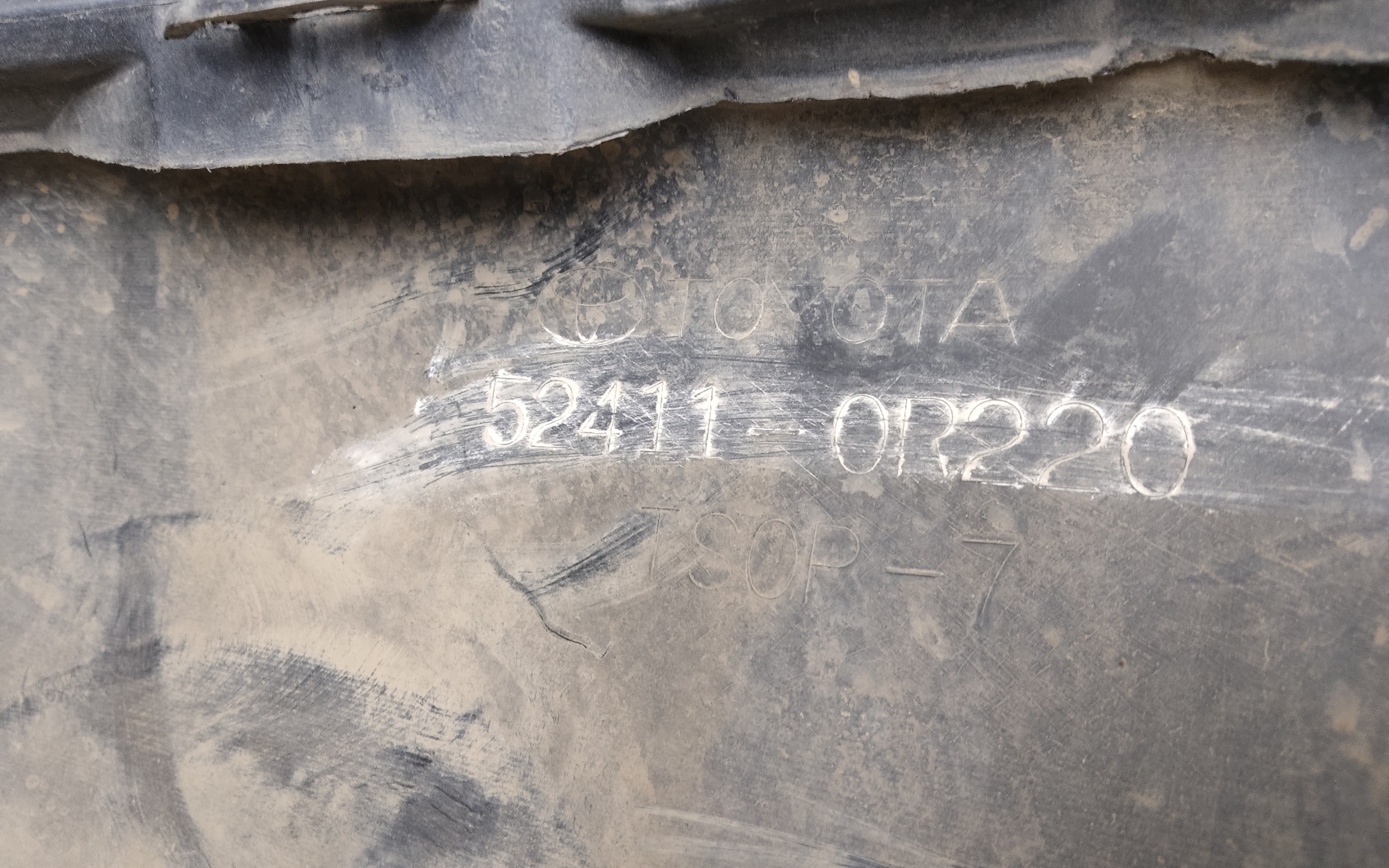 Бампер передний Toyota RAV4 XA50