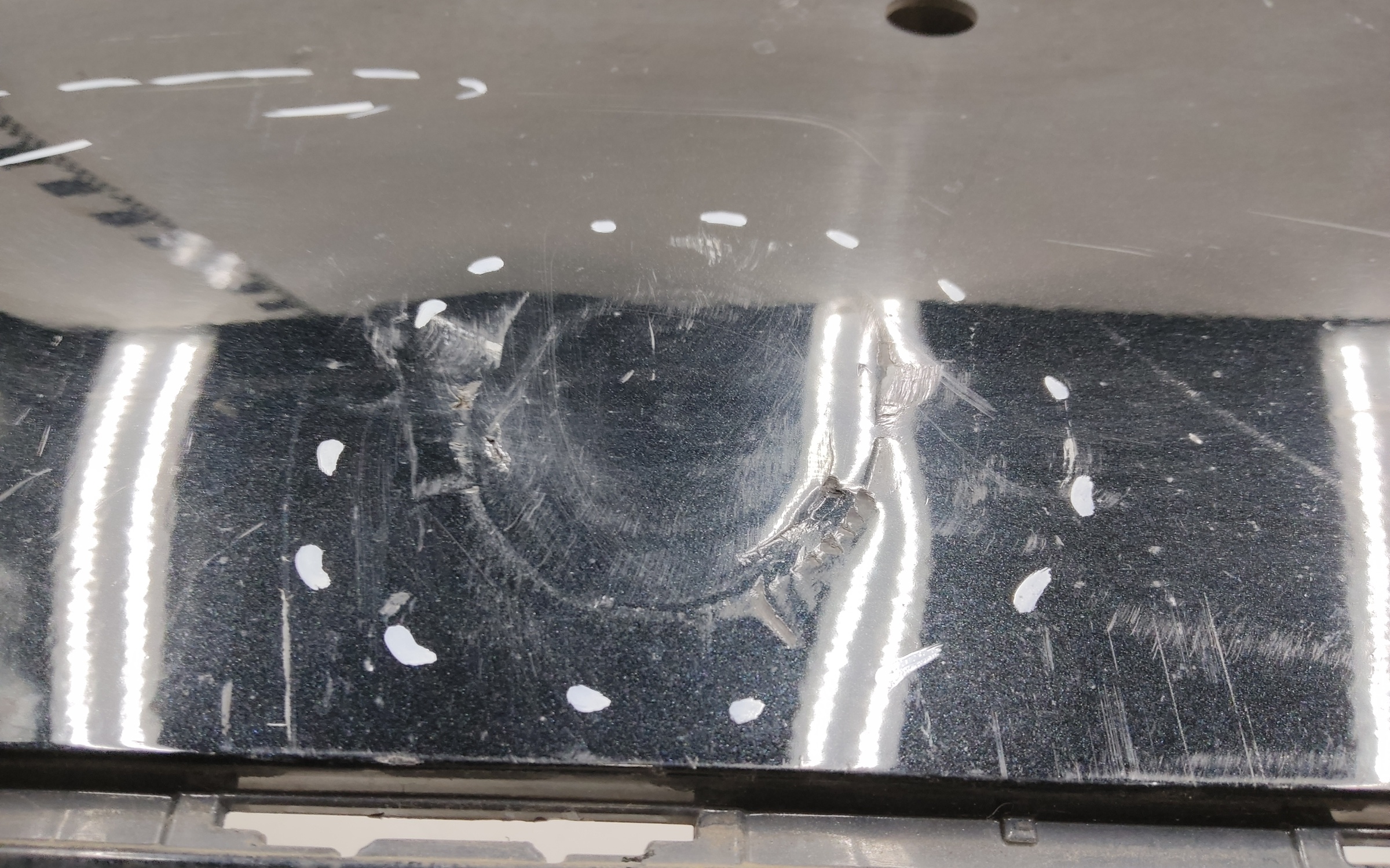 Бампер задний Toyota Camry V80