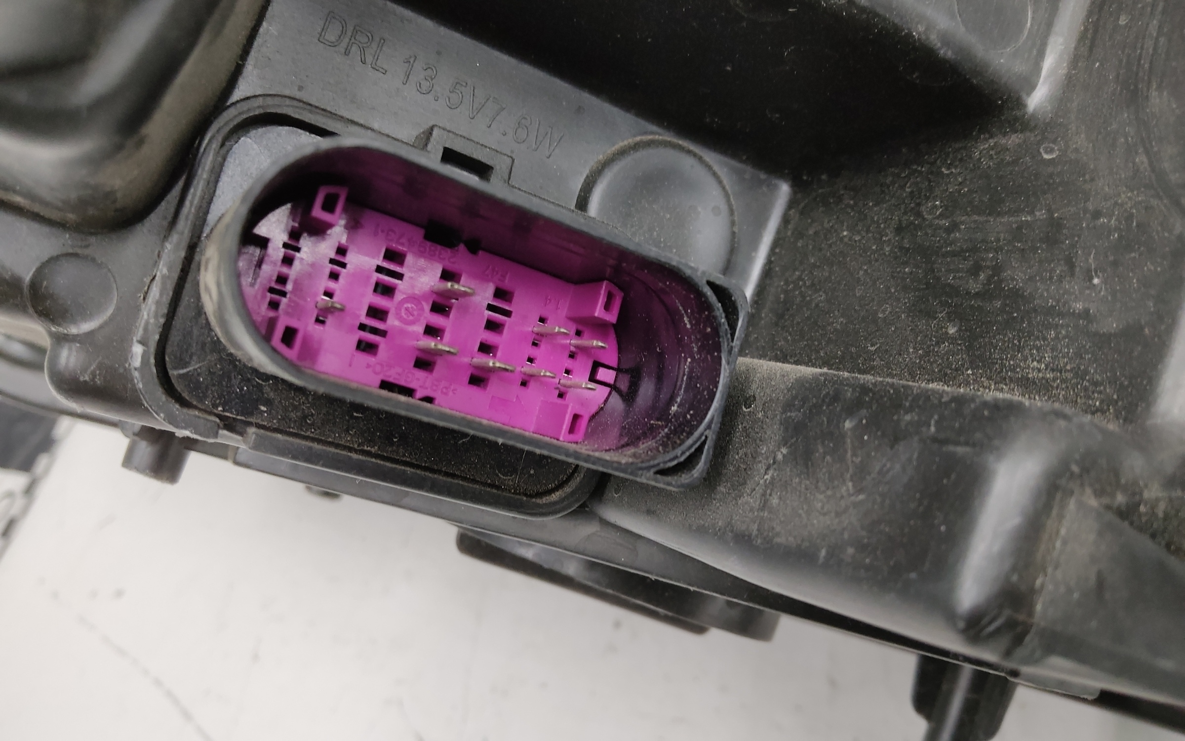 Фара передняя правая Belgee X50 LED