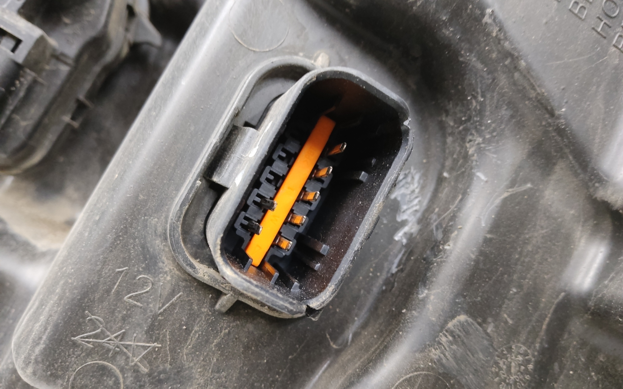 Фара передняя правая Lada Vesta 1 Restail LED