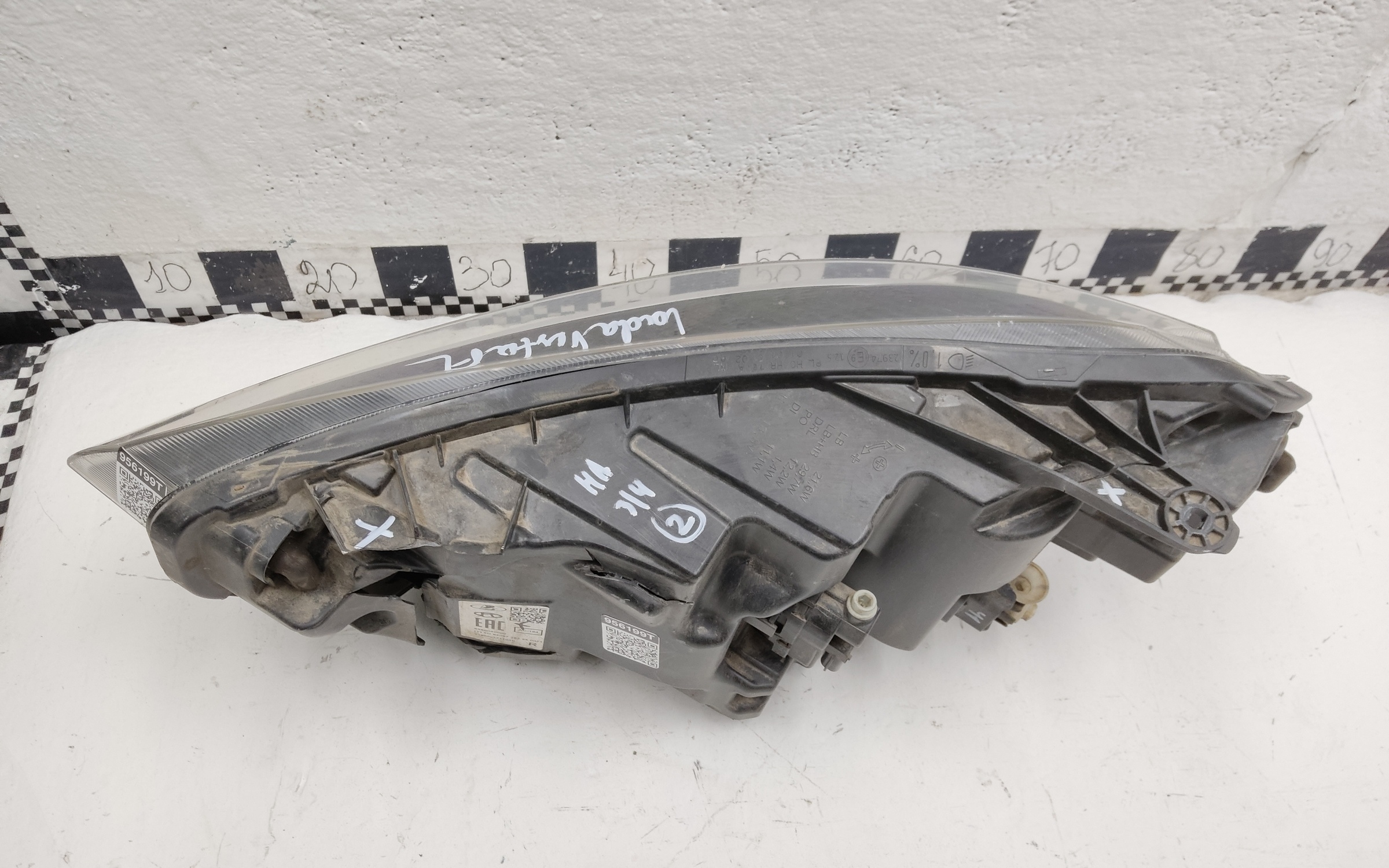 Фара передняя правая Lada Vesta 1 Restail LED