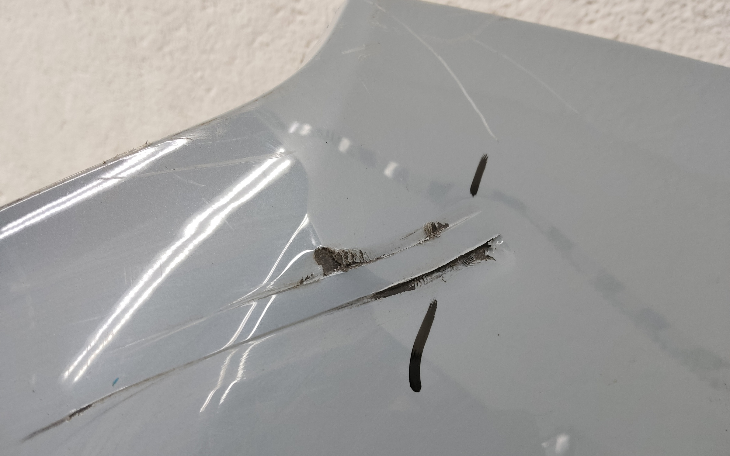 Бампер задний верхняя часть Geely Tugella