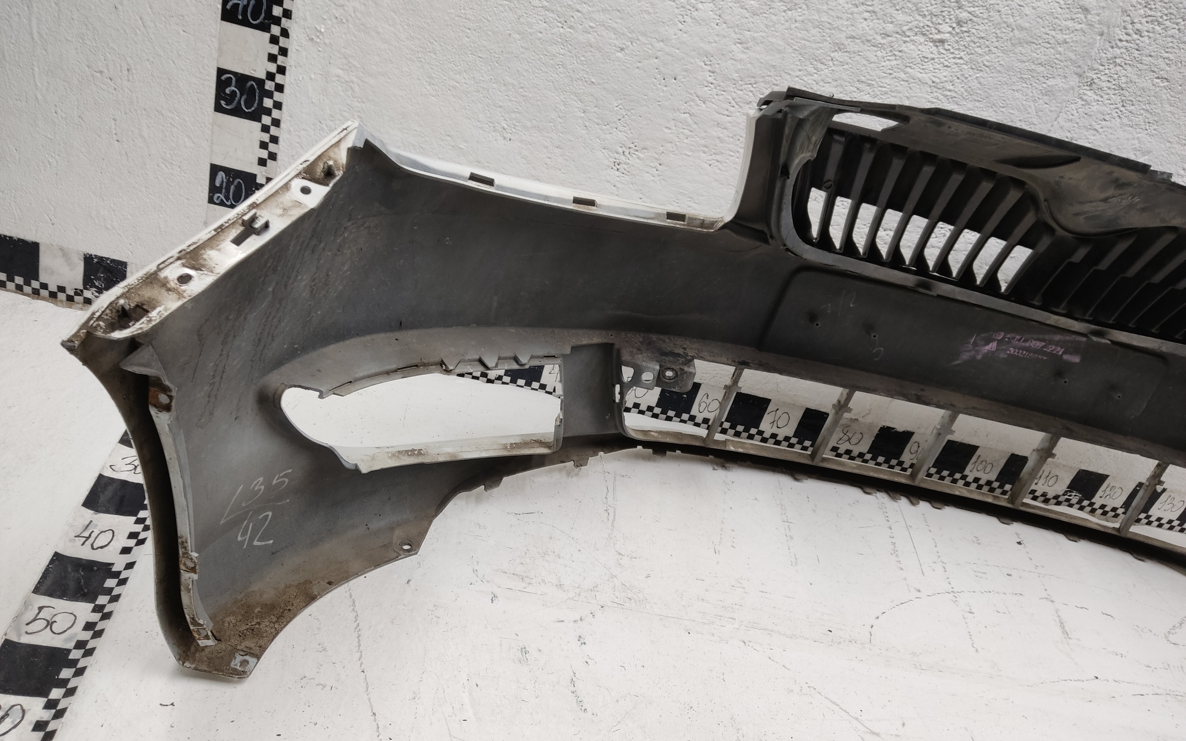 Бампер передний Skoda Fabia 2 Restail