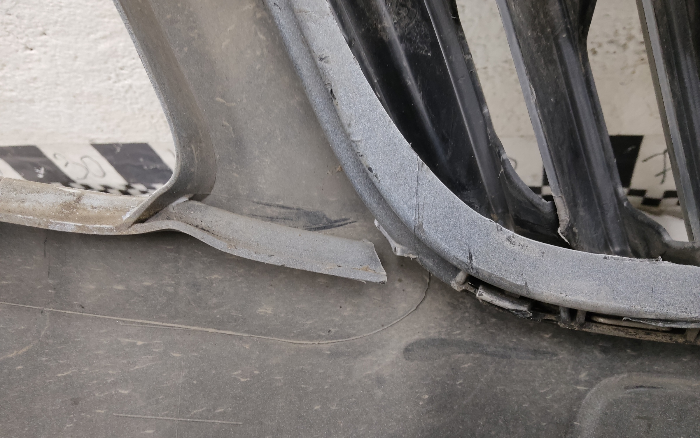 Бампер передний Skoda Fabia 2 Restail