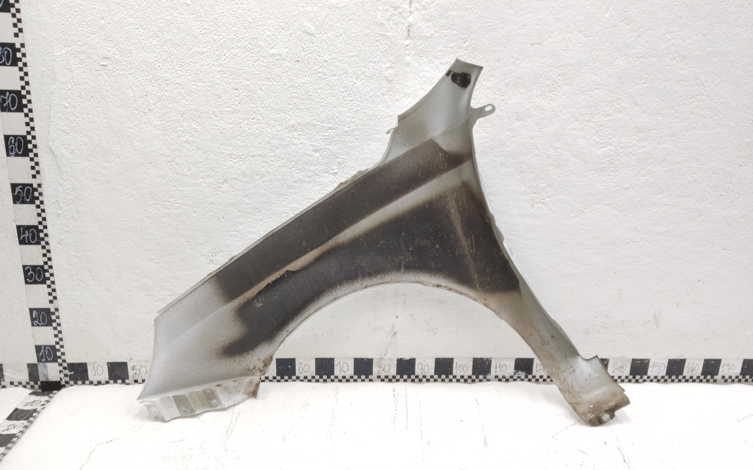 Крыло переднее правое Lada Vesta