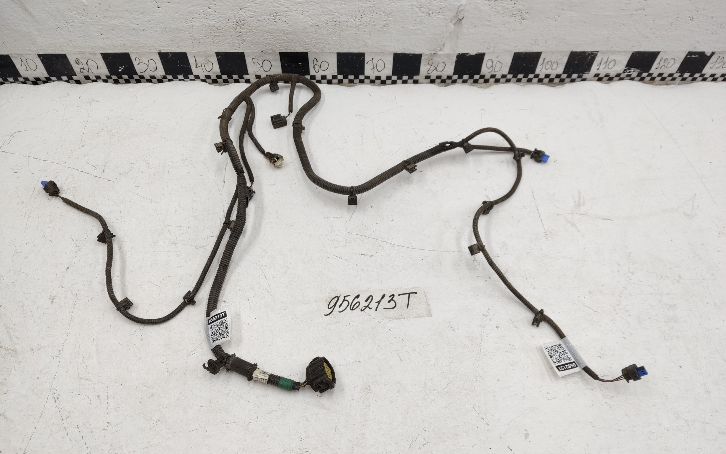 Проводка заднего бампера Haval F7