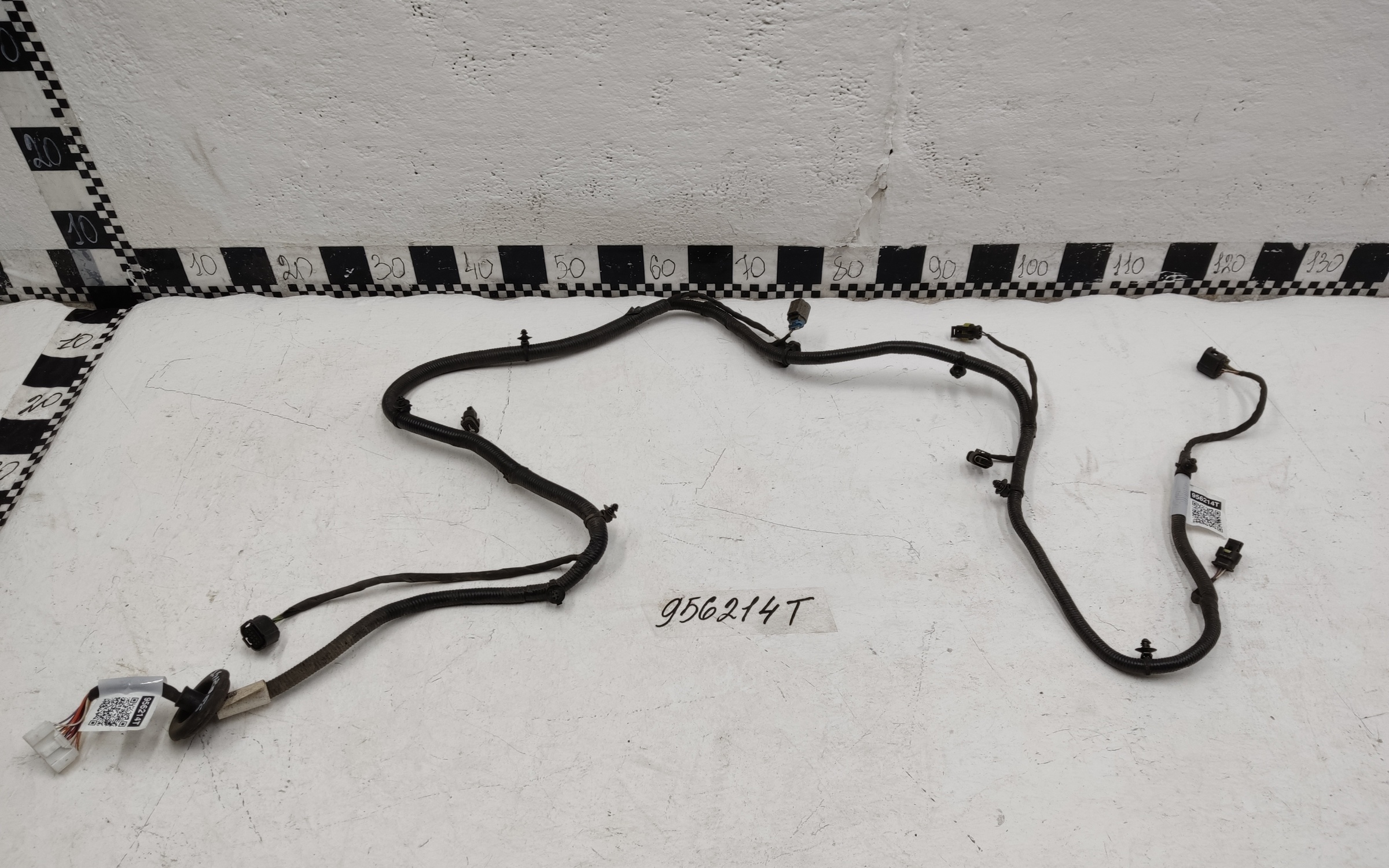 Проводка заднего бампера под парктроники Exeed VX