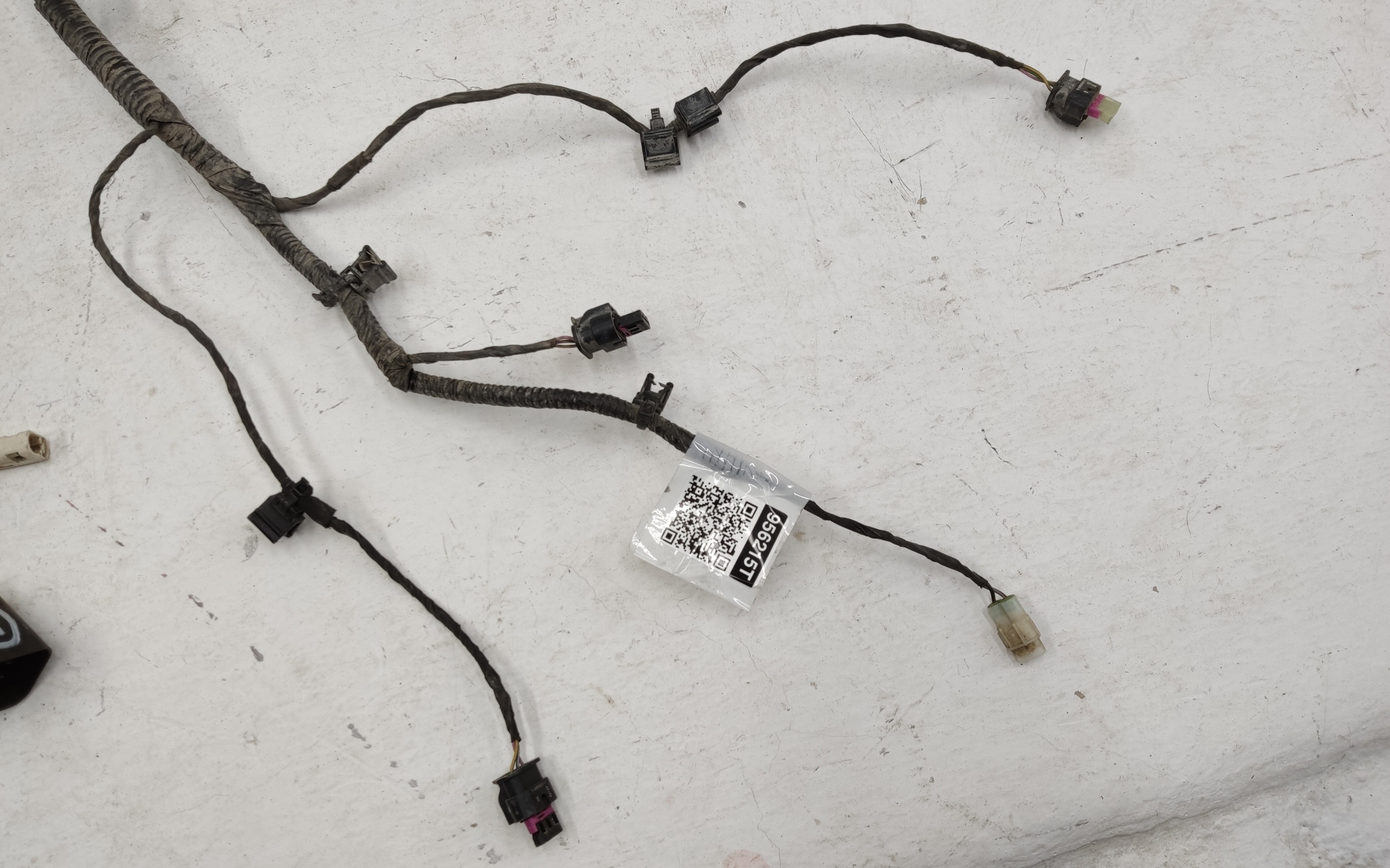 Проводка переднего бампера под парктроники Tank 500