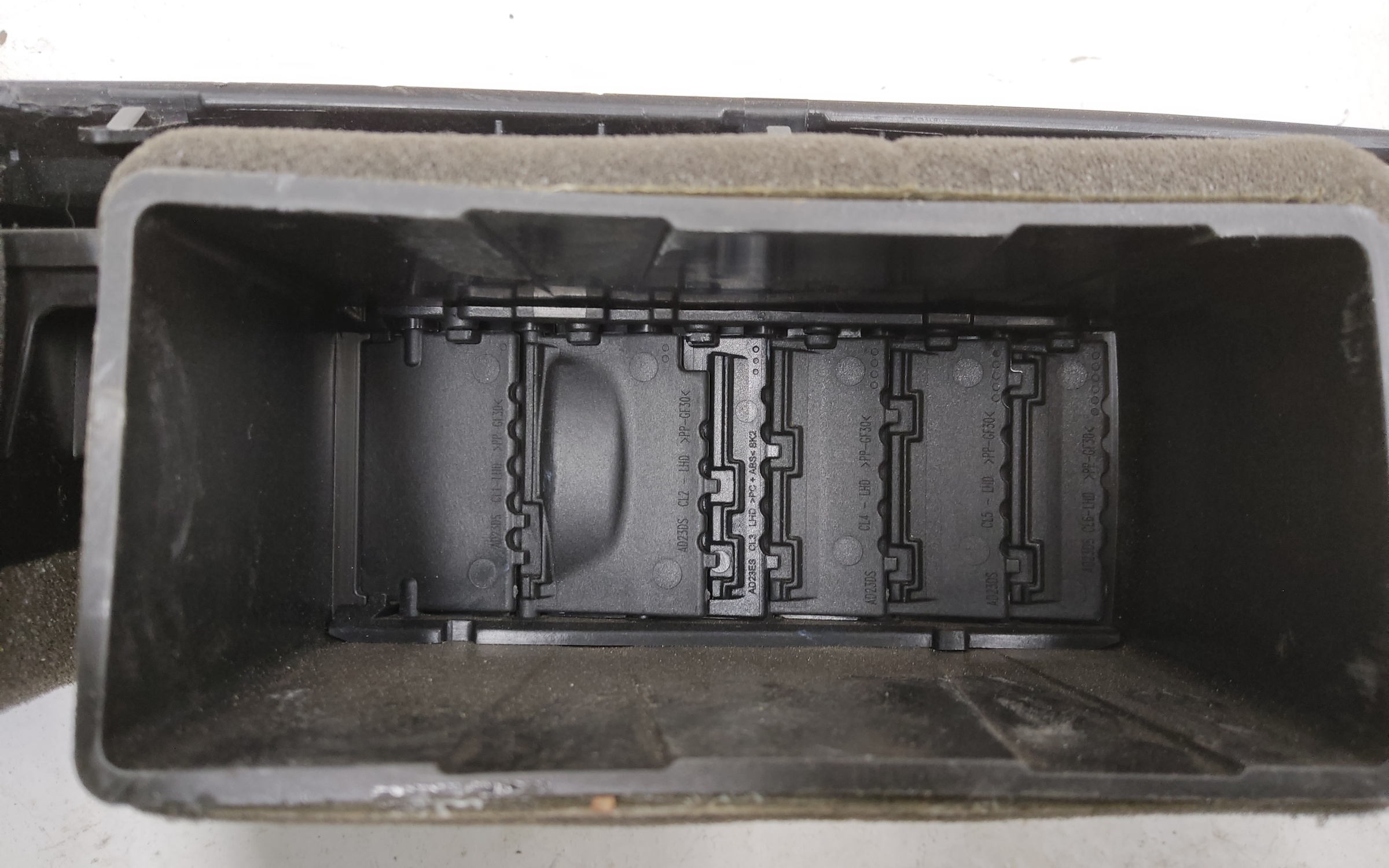 Дефлектор торпедо центральный Hyundai Creta 2