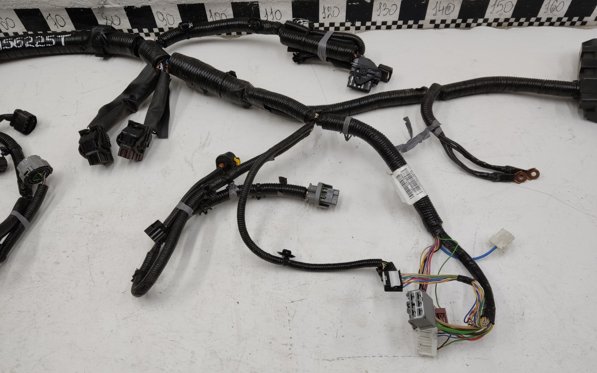 Проводка моторного отсека Nissan Qashqai 2