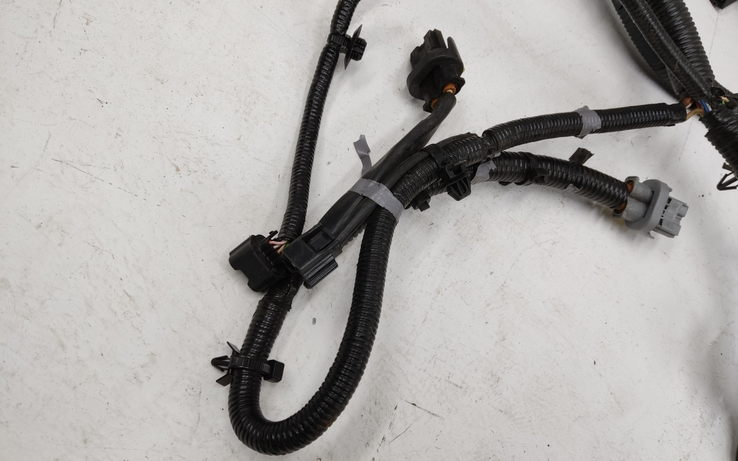 Проводка моторного отсека Nissan Qashqai 2