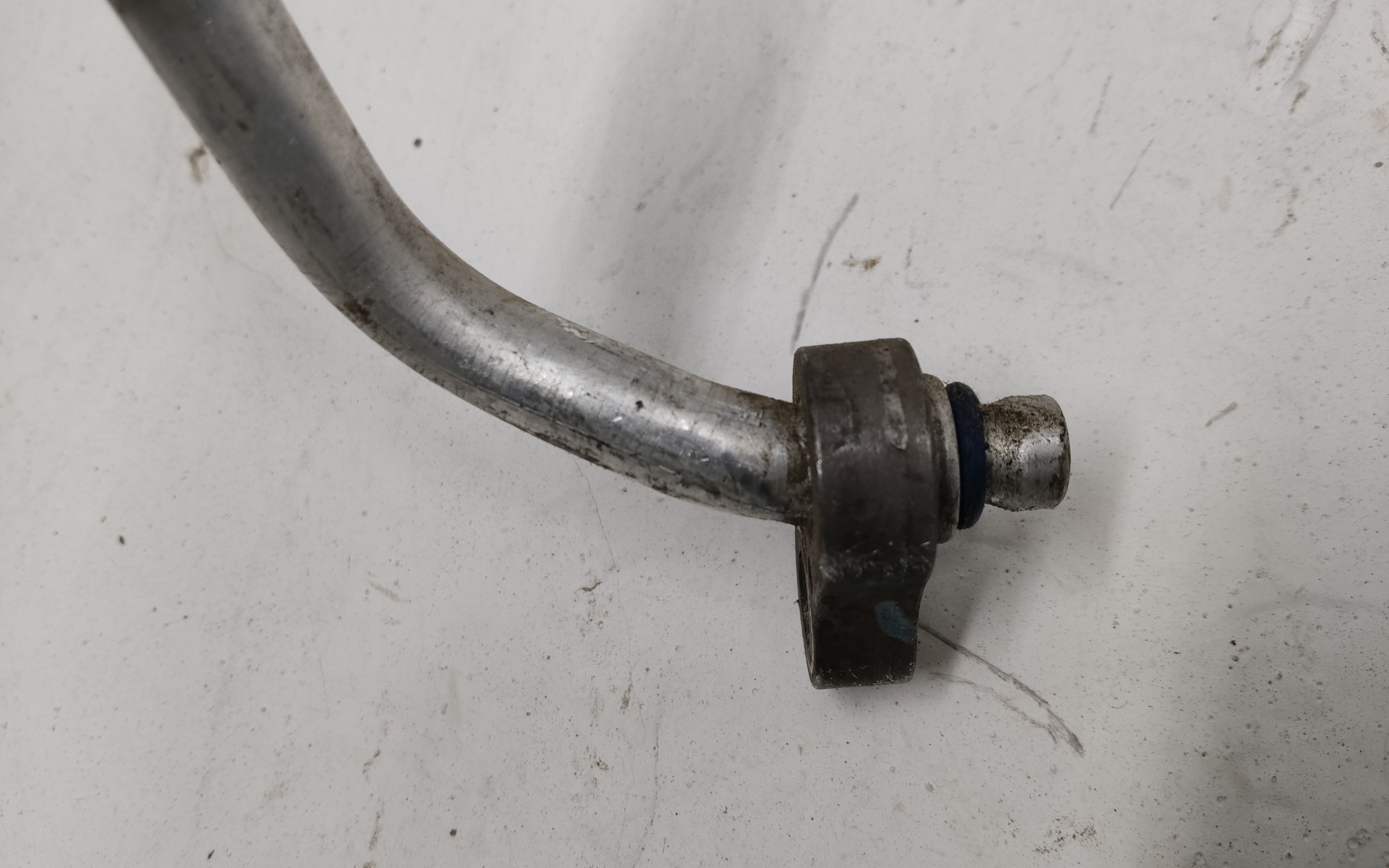 Трубка кондиционера длинная двойная Hyundai Solaris 2